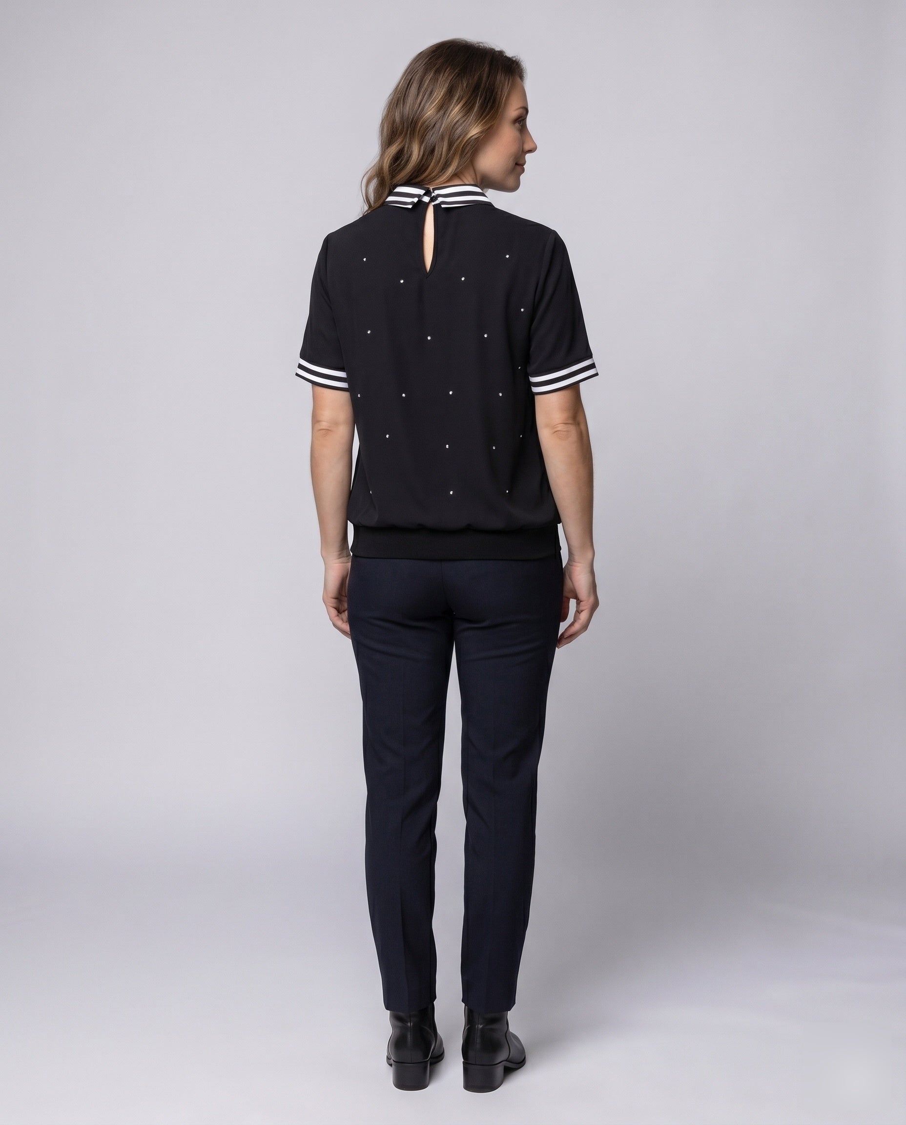 Product 15636303118666 - back_view