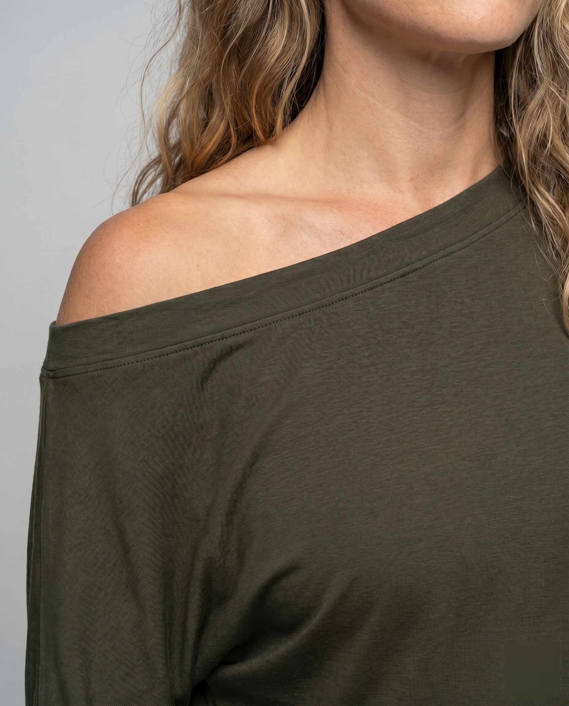 Product 15636303708490 - close_up_detail