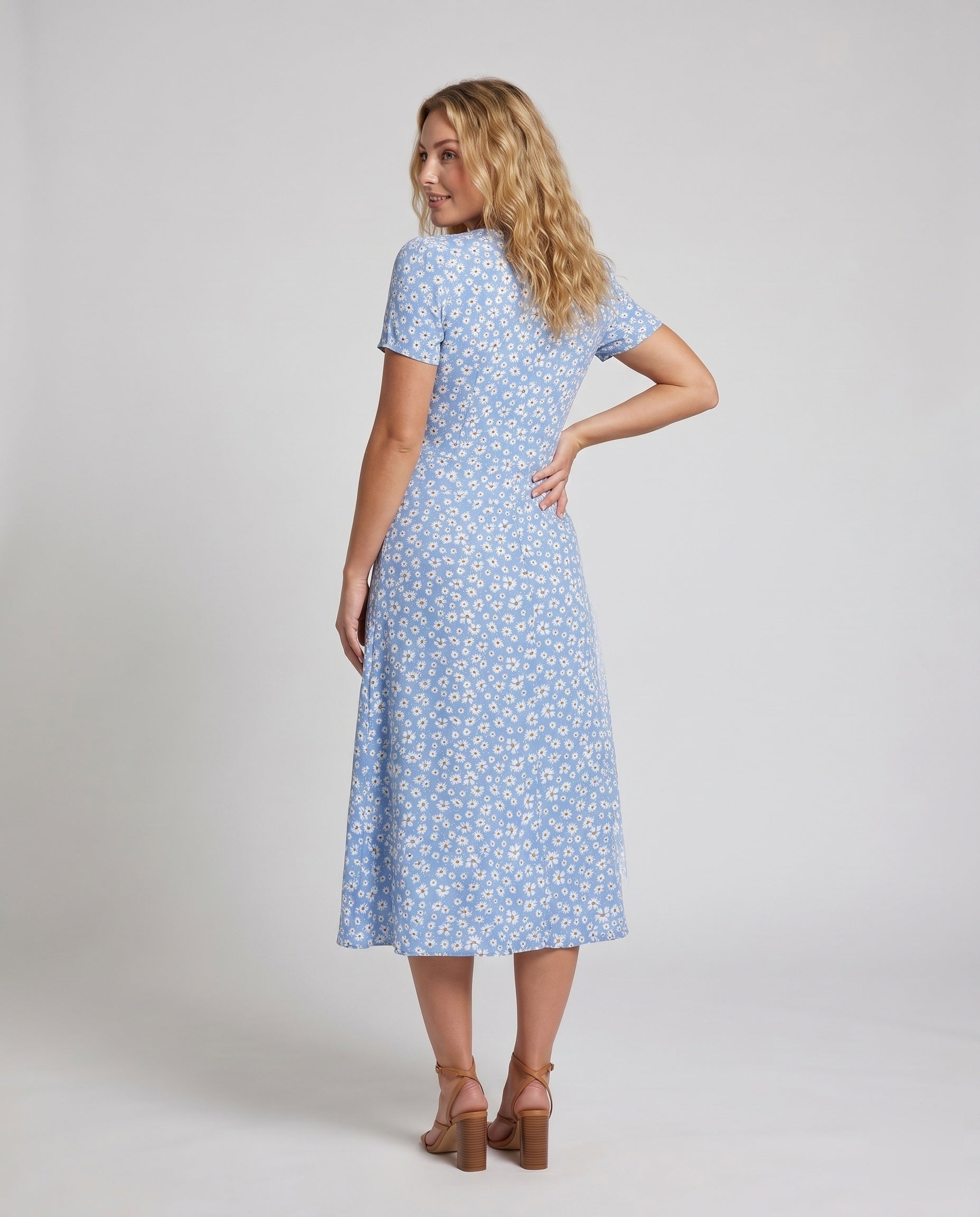 Product 15636304429386 - back_view