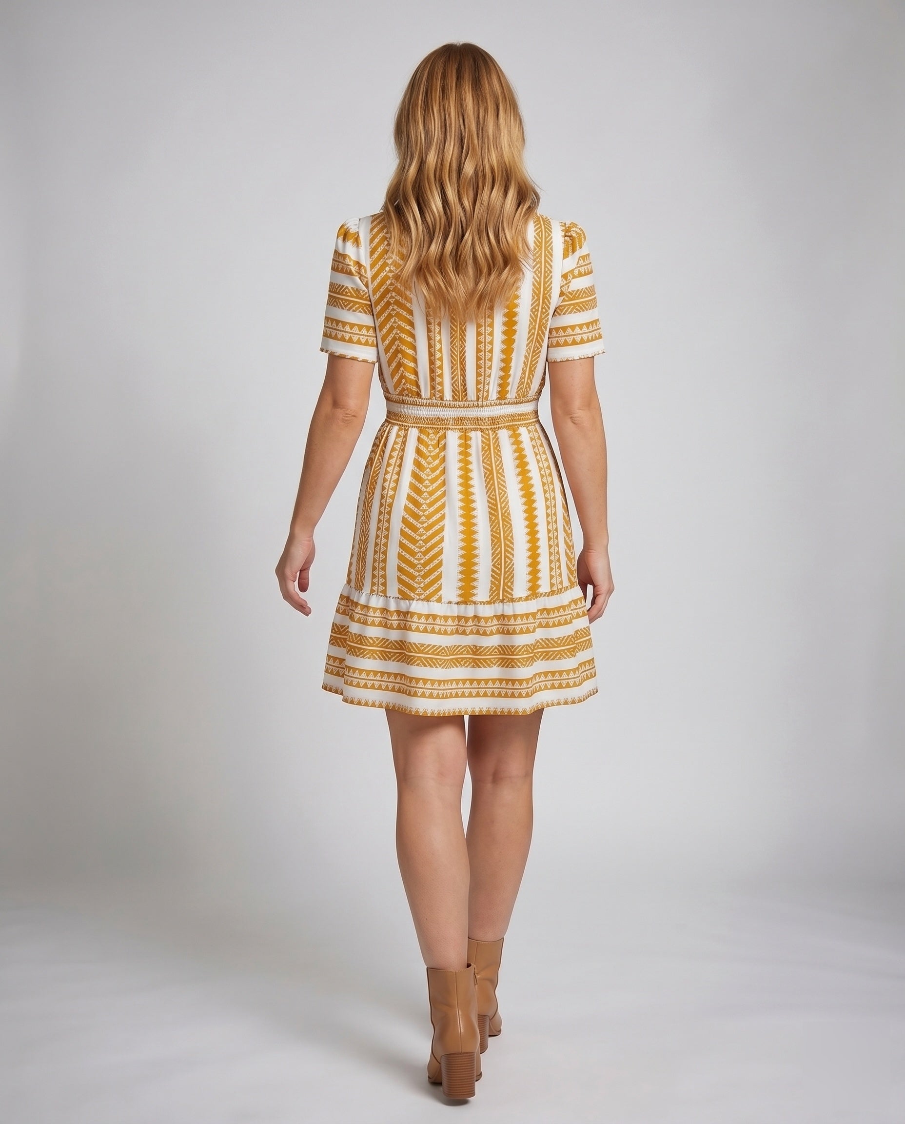 Product 15636305641802 - back_view