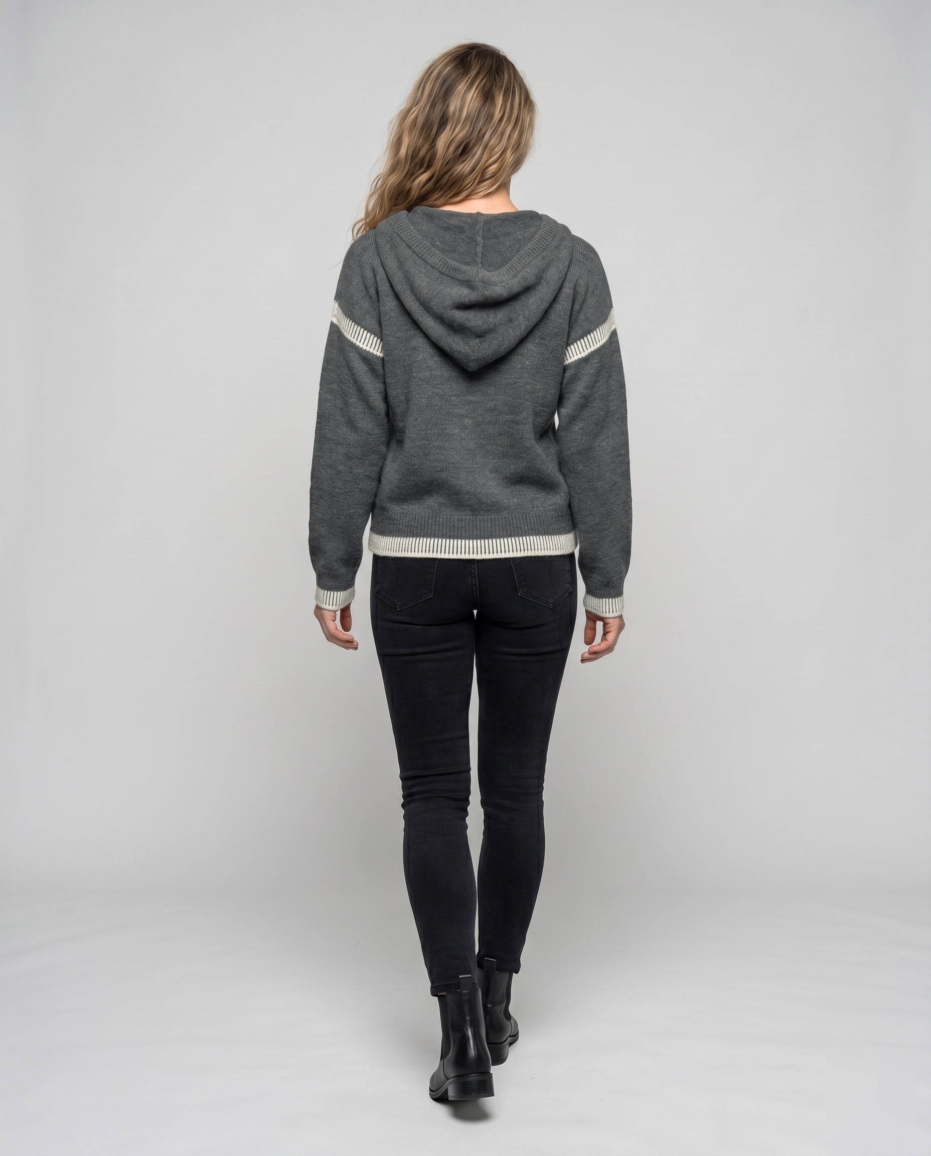 Product 15636315341130 - back_view