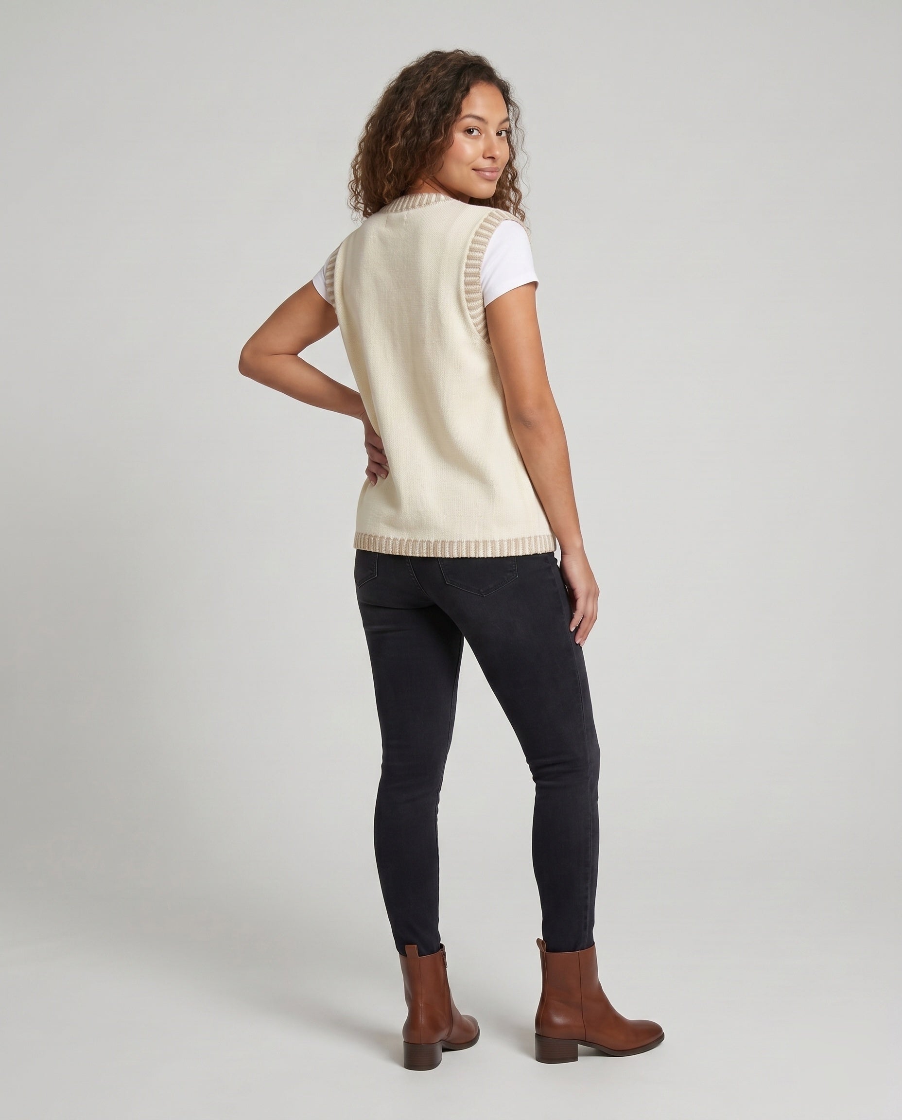 Product 15636316520778 - back_view