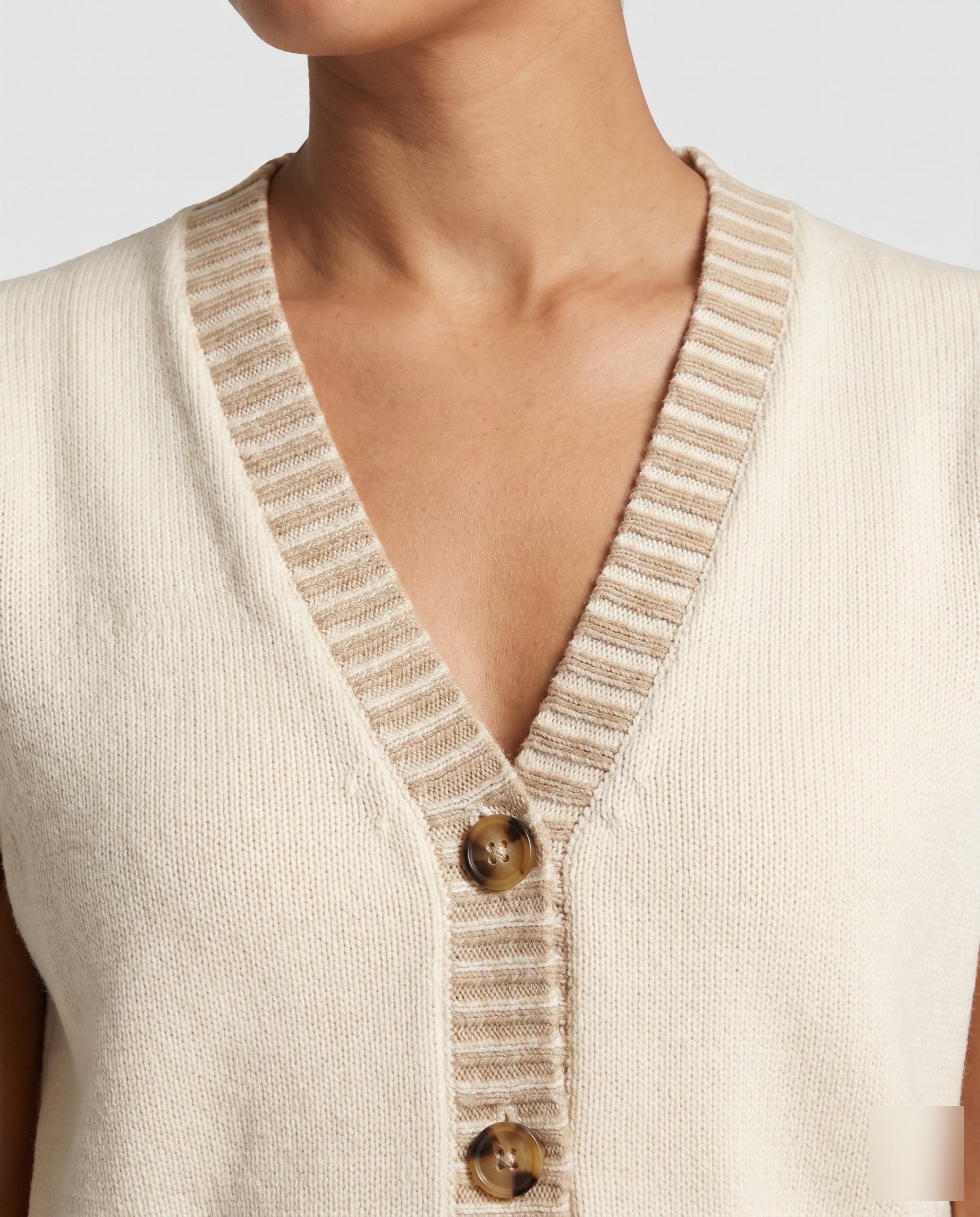 Product 15636316520778 - close_up_detail