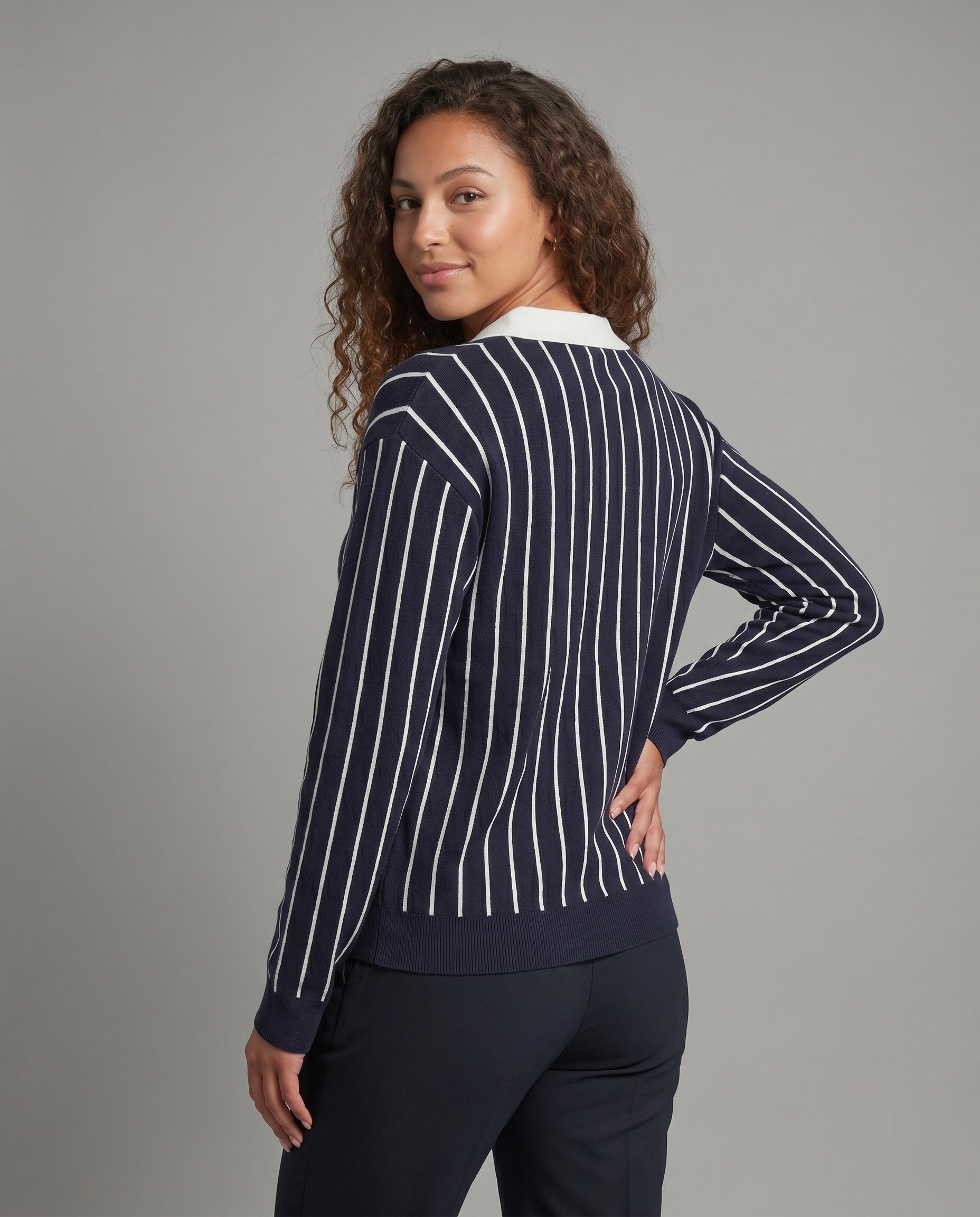Product 15636316881226 - back_view