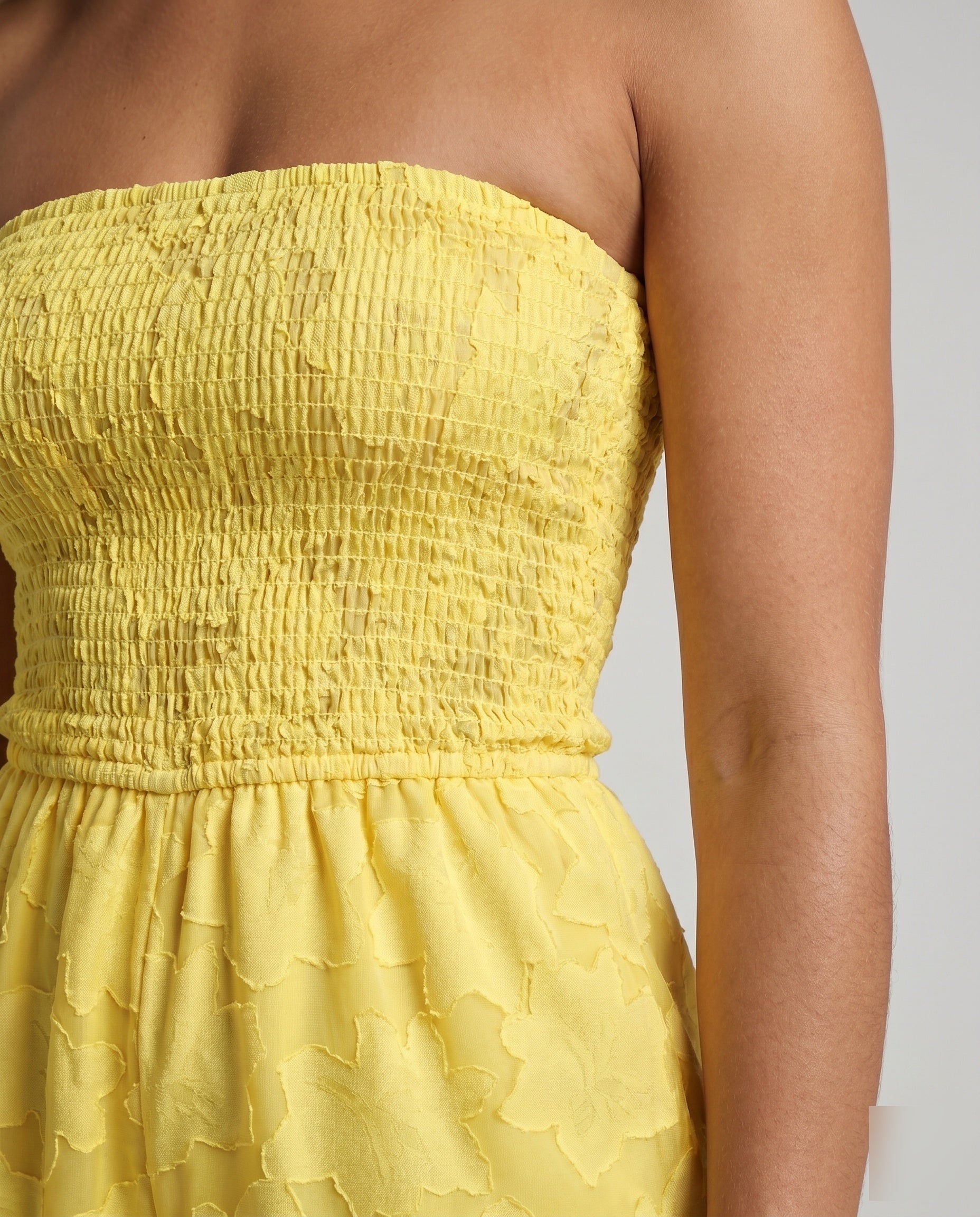 Product 15636316946762 - close_up_detail