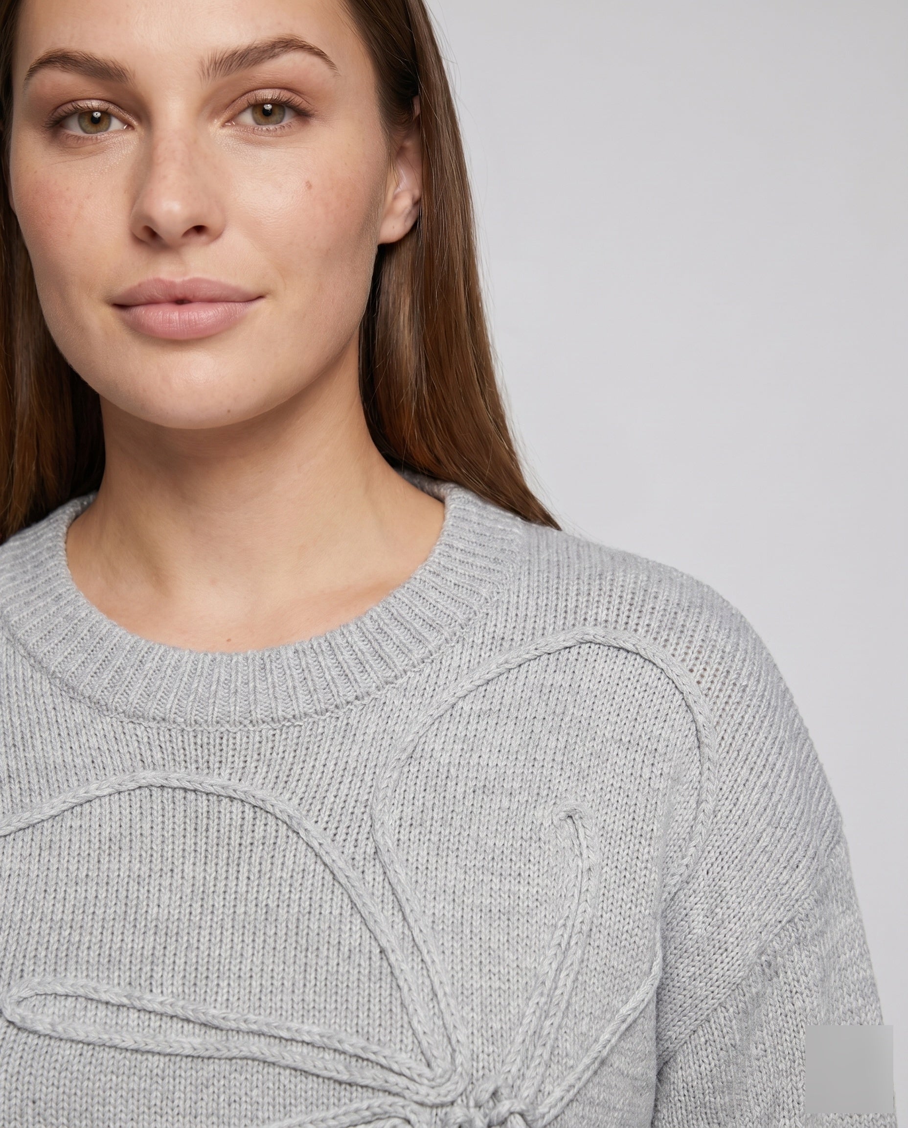 Product 15636317438282 - close_up_detail
