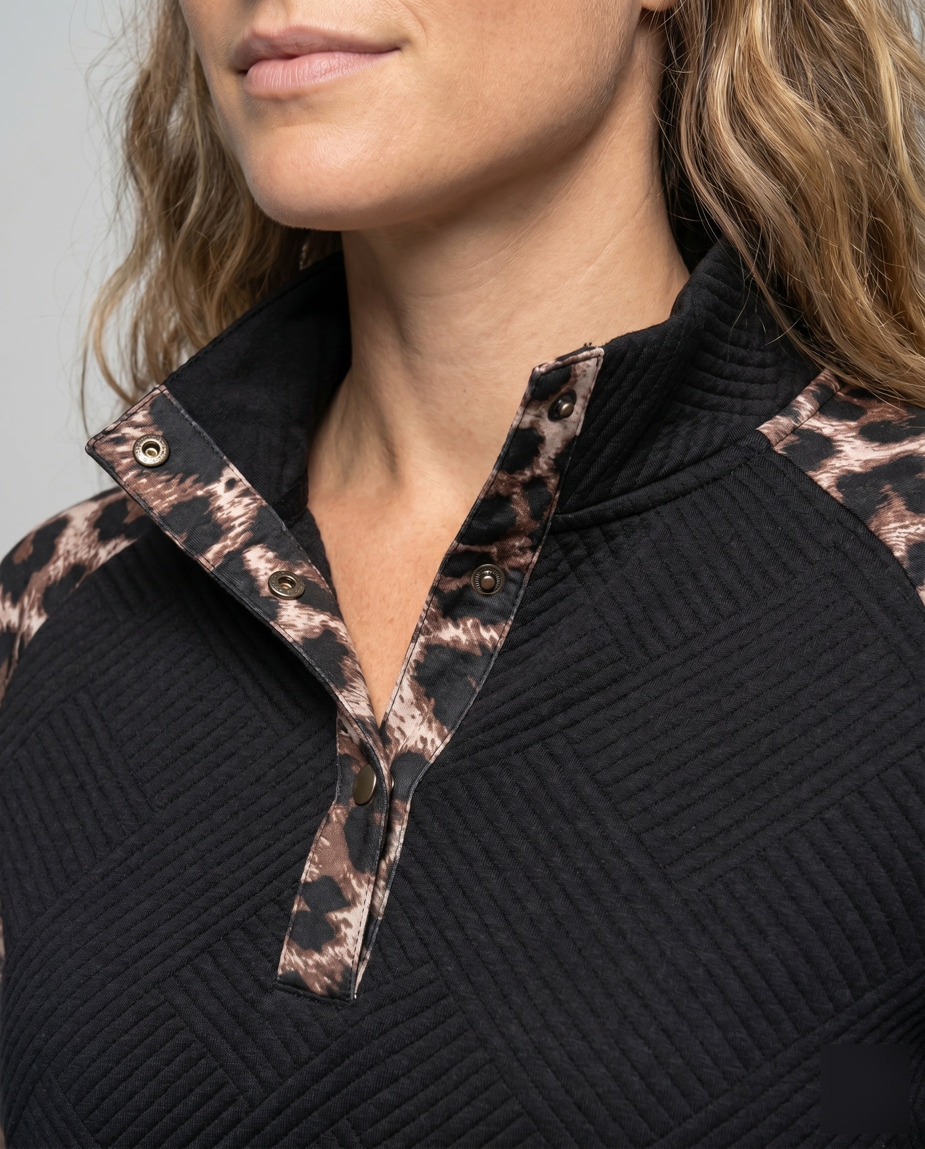 Product 15636318552394 - close_up_detail