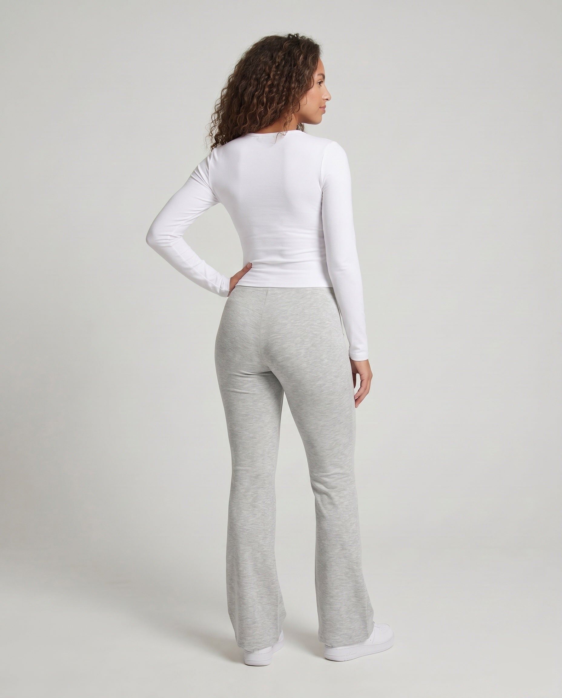 Product 15636320747850 - back_view
