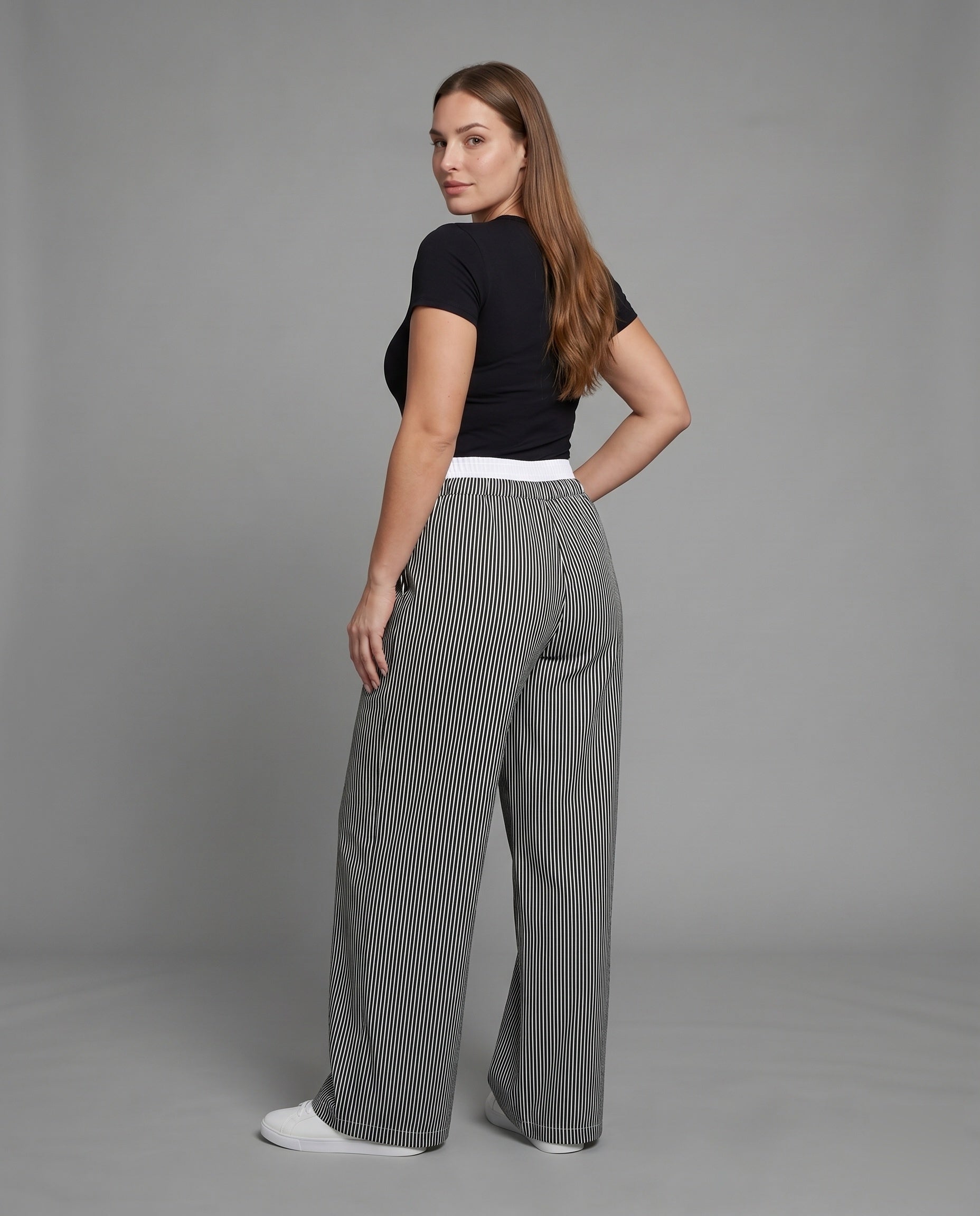 Product 15636320846154 - back_view