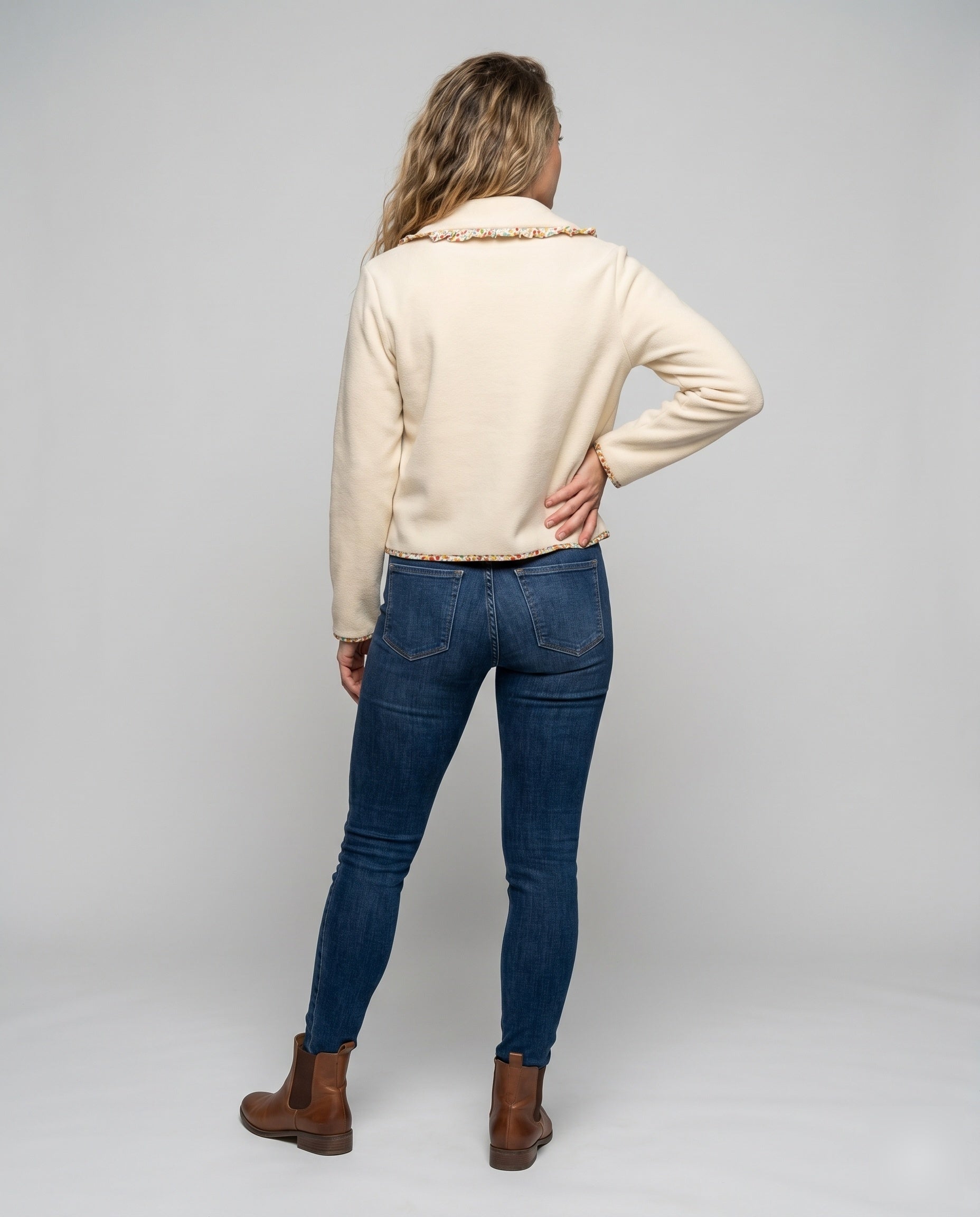 Product 15636322779466 - back_view