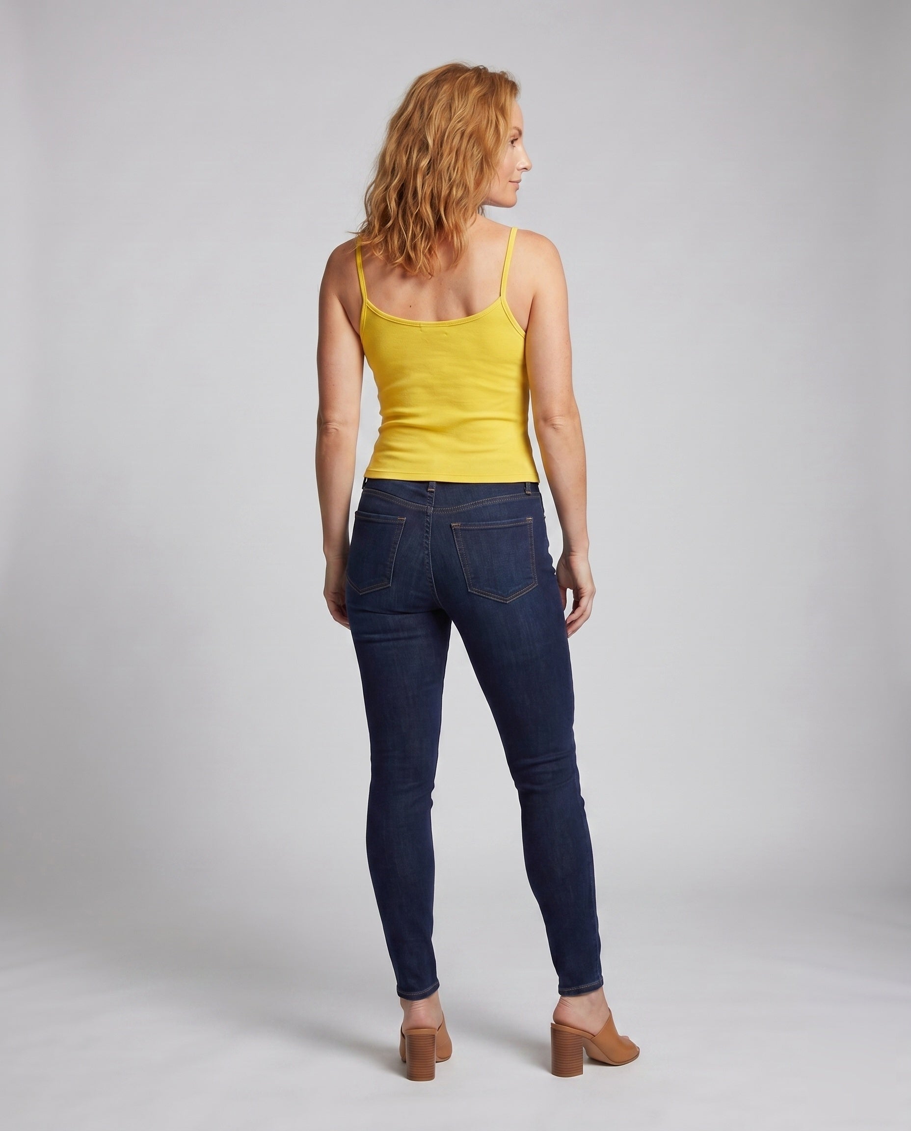 Product 15636485439818 - back_view