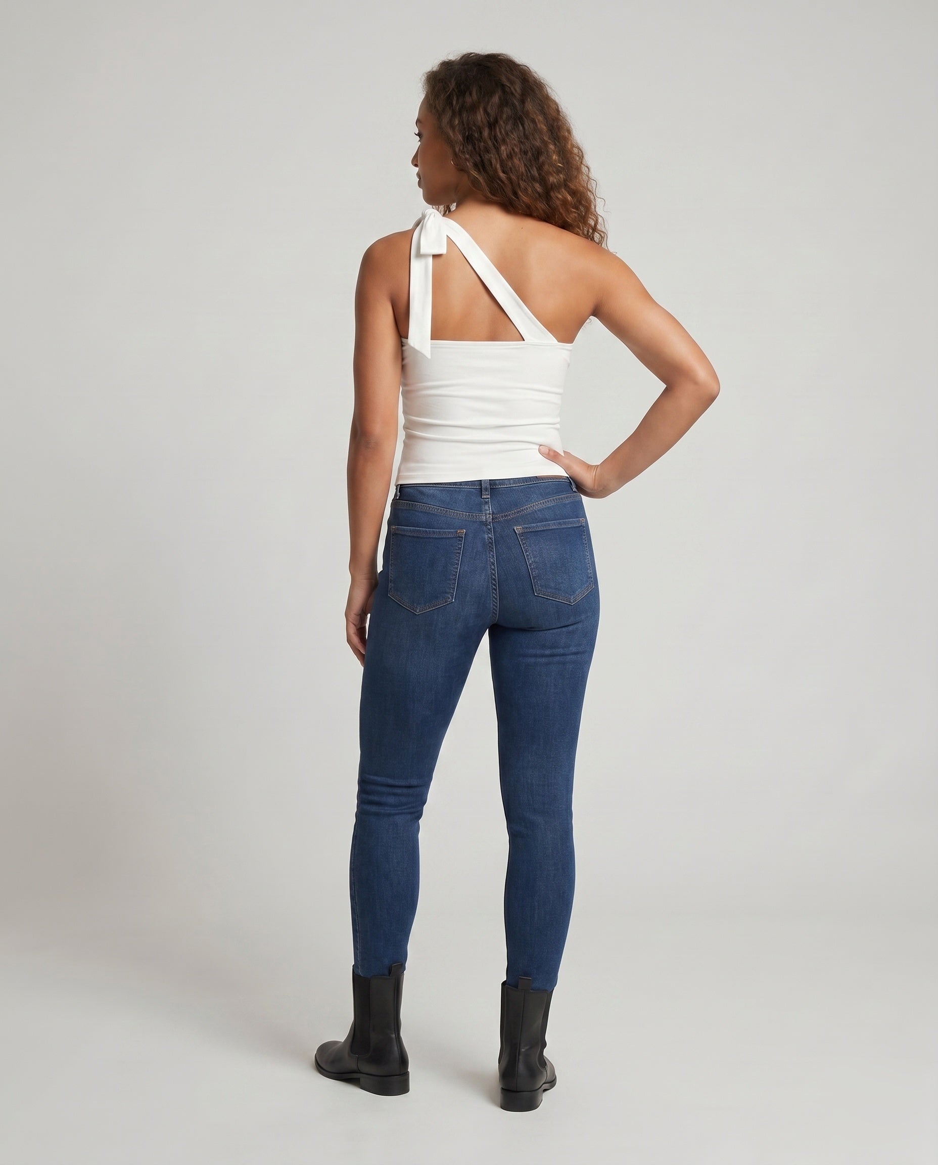 Product 15636485931338 - back_view