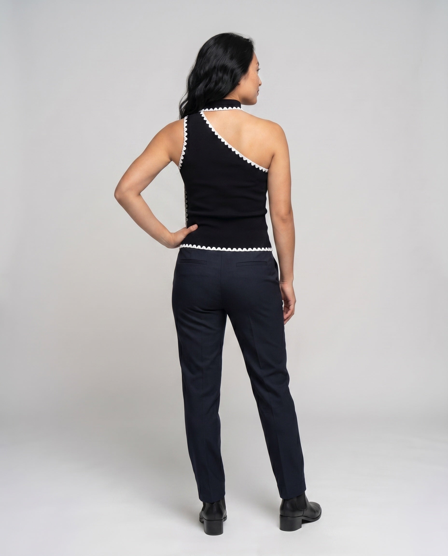 Product 15636486685002 - back_view
