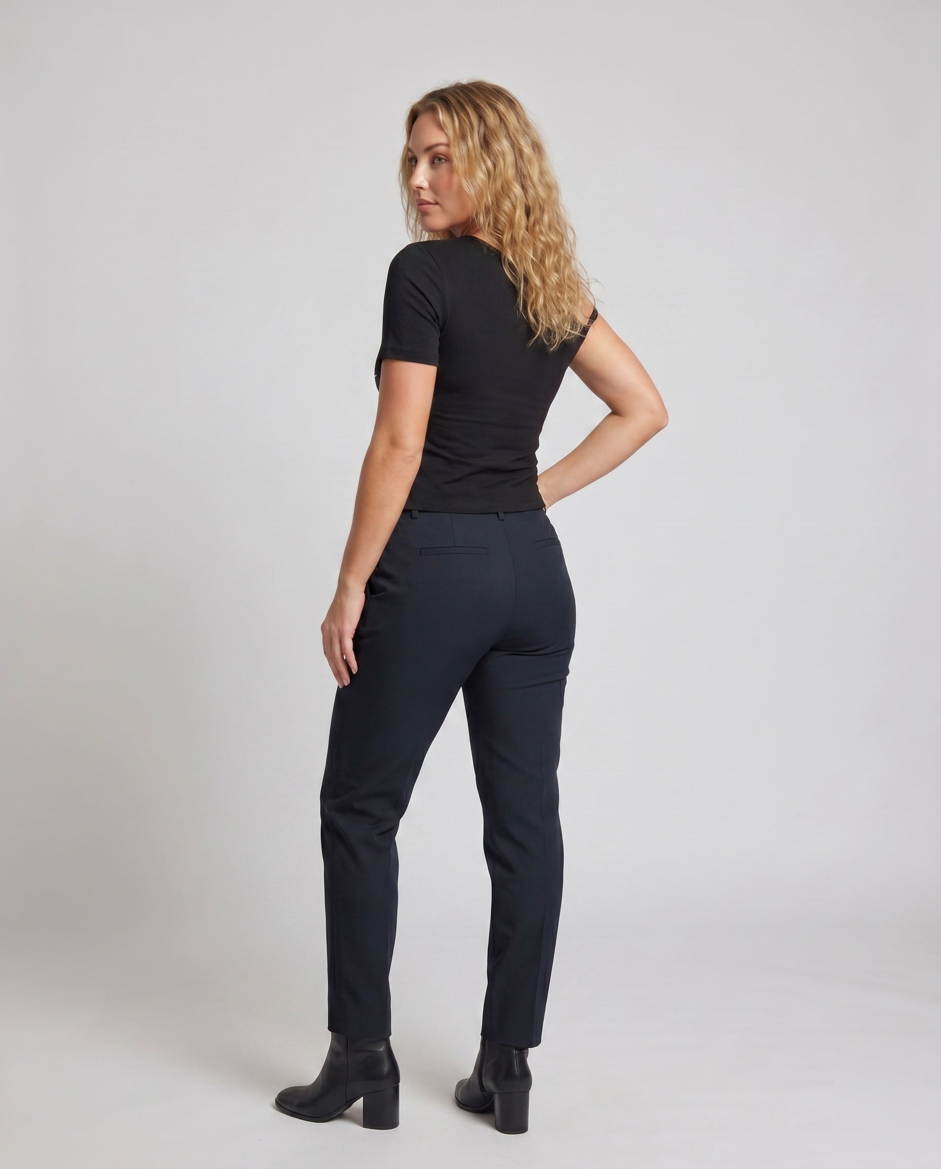 Product 15636487733578 - back_view