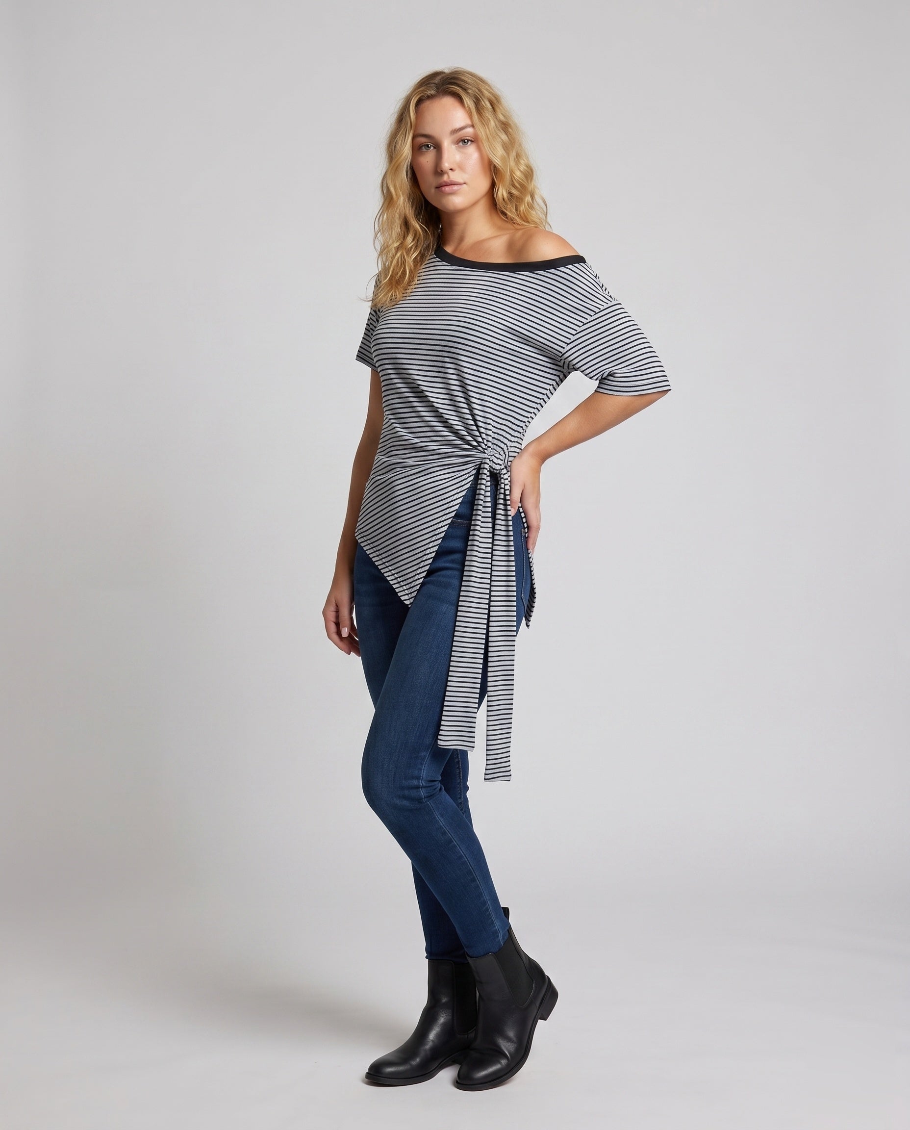 Product 15636487831882 - full_body_front