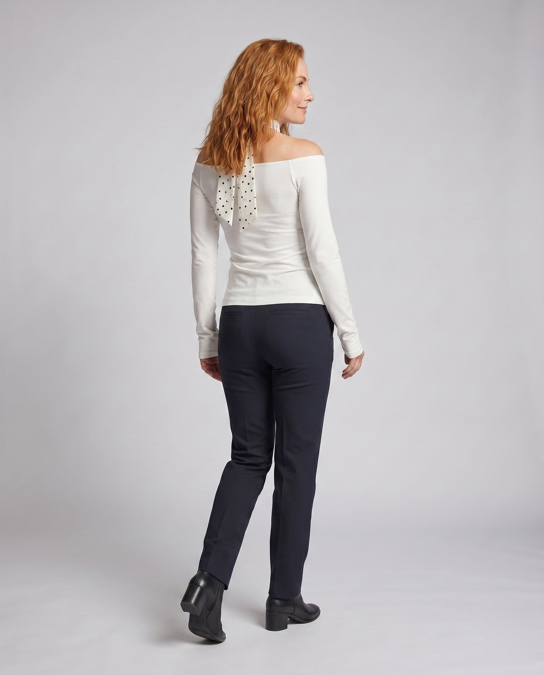 Product 15636490584394 - back_view