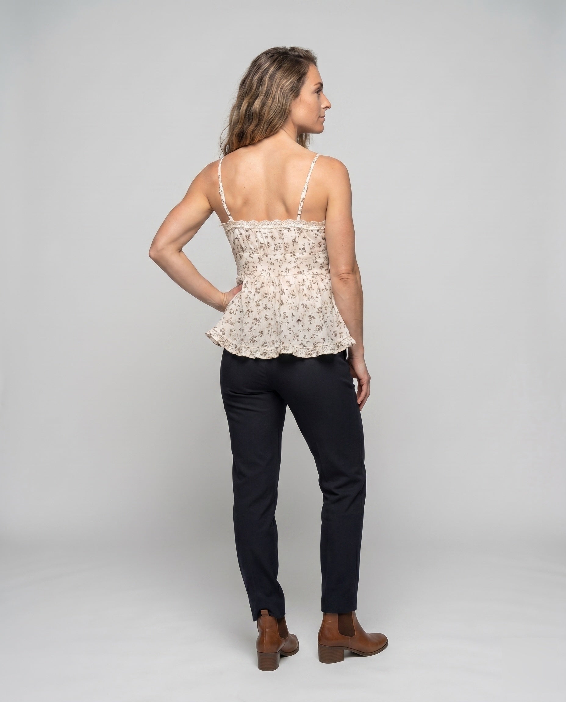 Product 15636492681546 - back_view