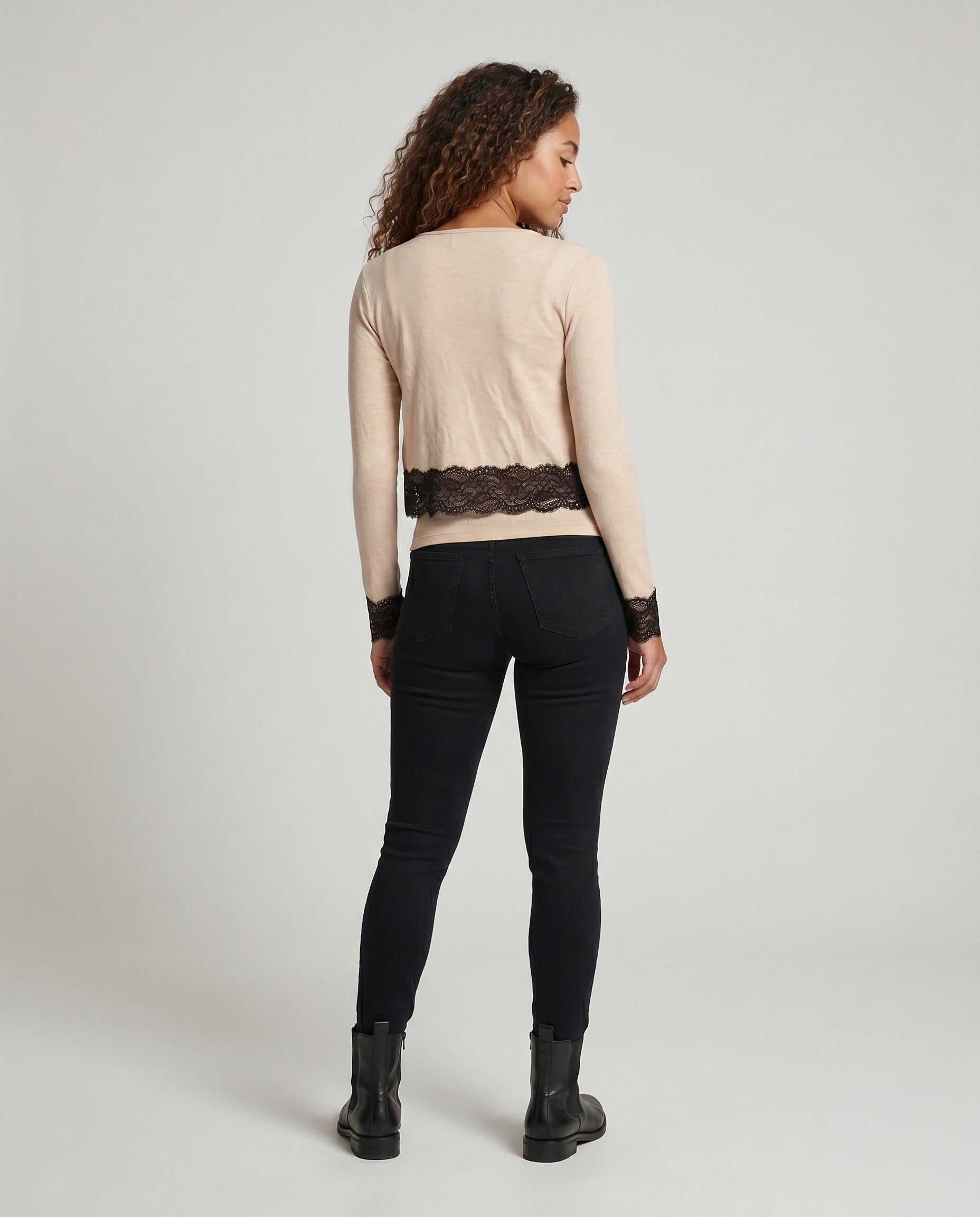 Product 15636493861194 - back_view