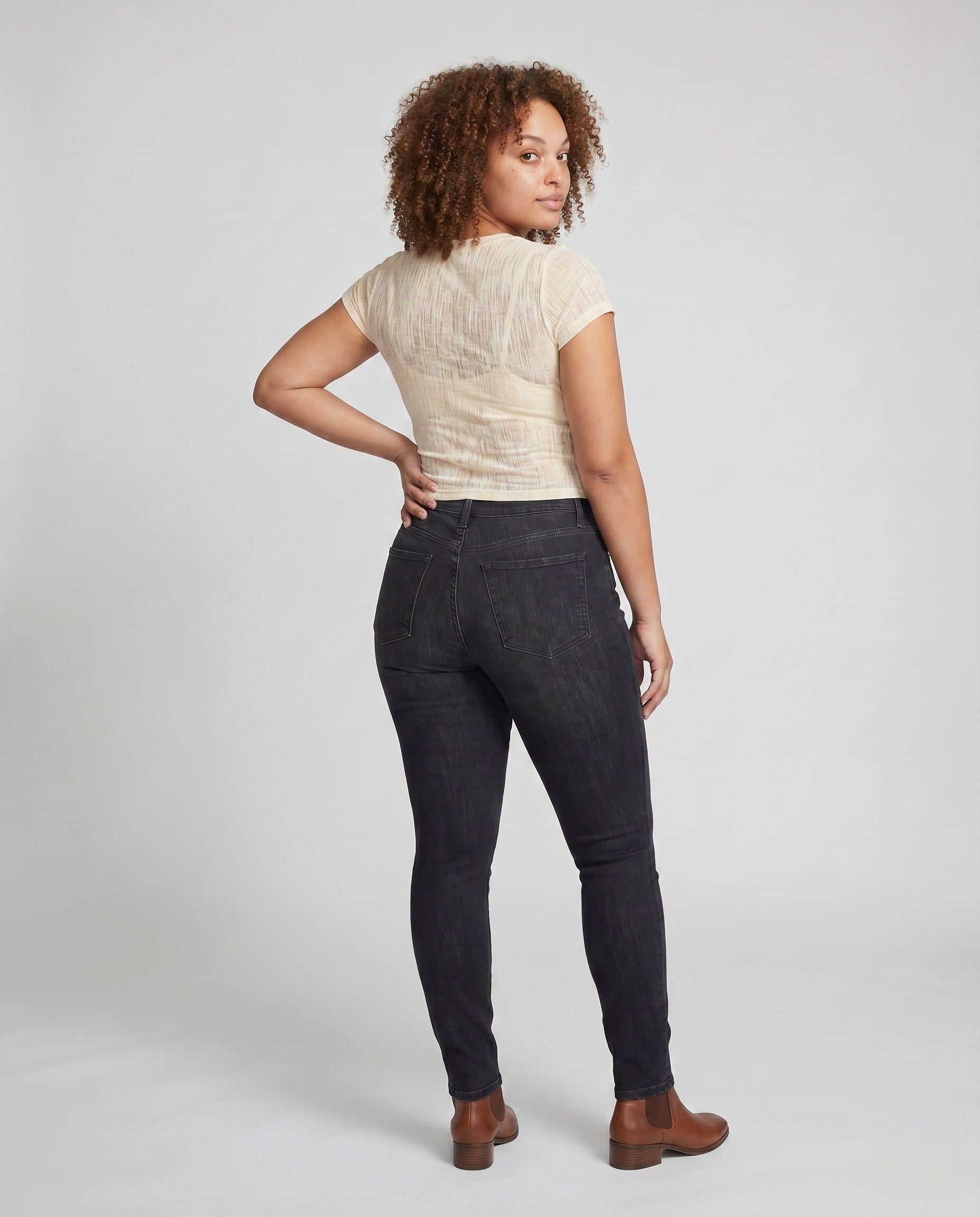 Product 15636495434058 - back_view