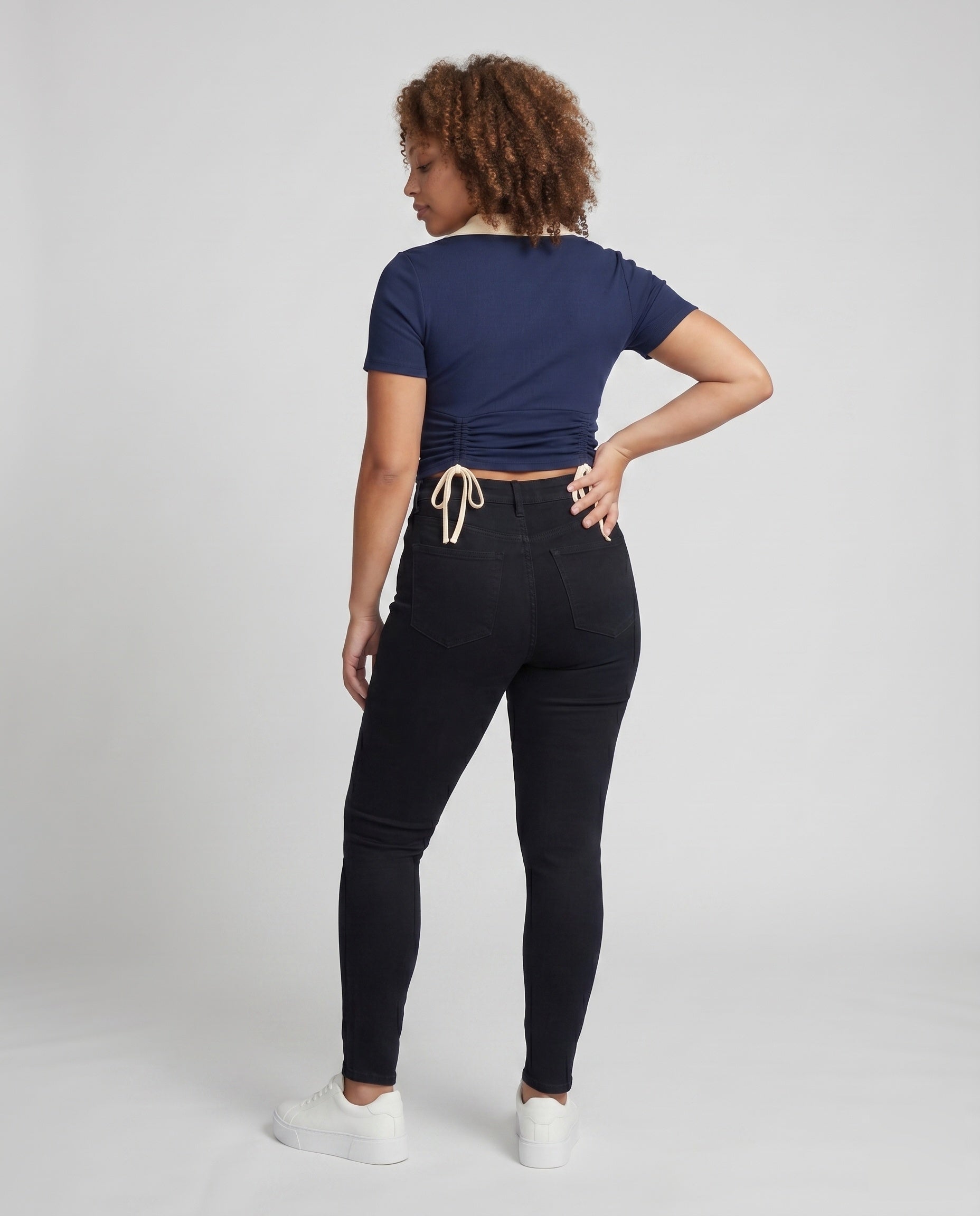 Product 15636496384330 - back_view