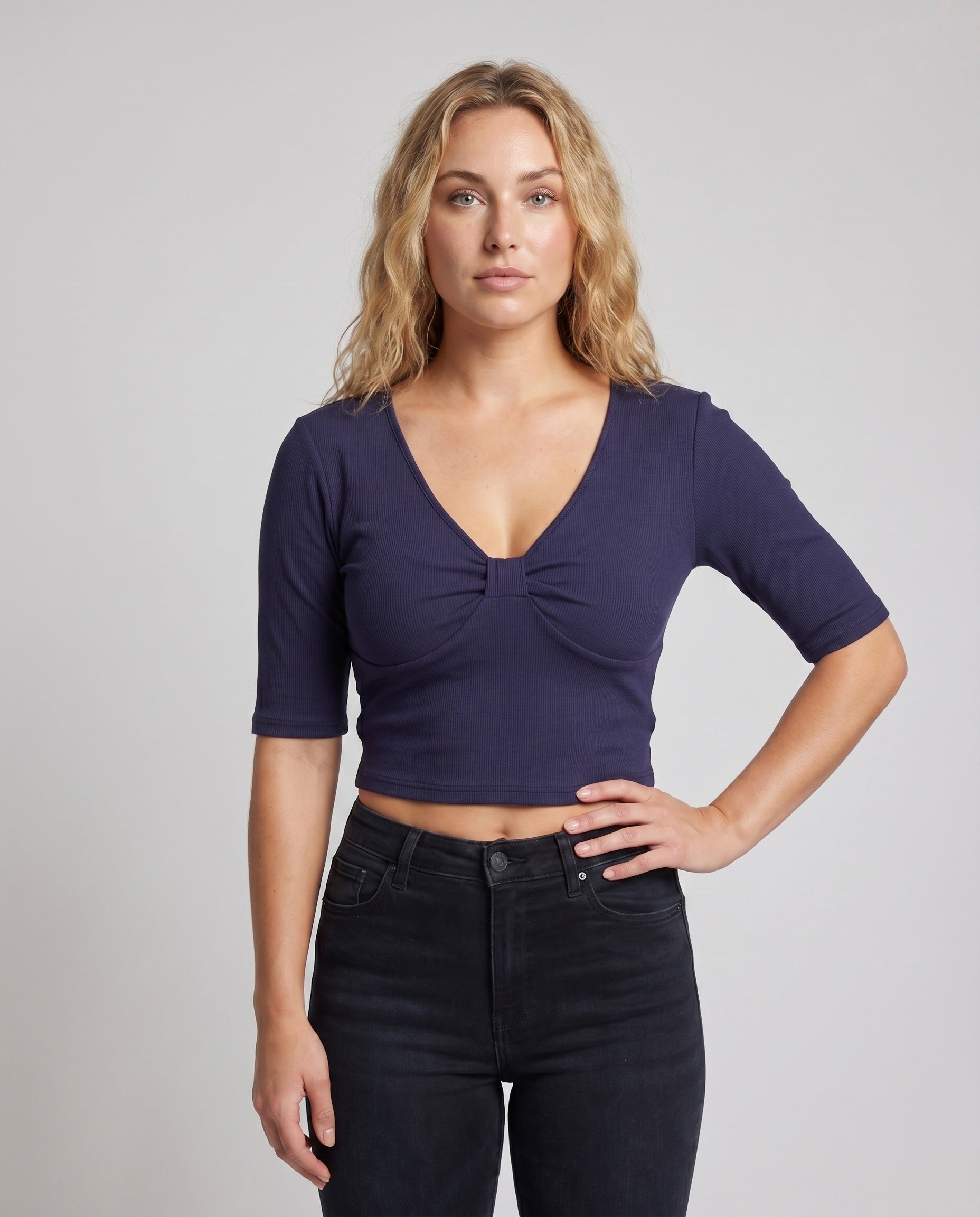 Product 15636496843082 - upper_body