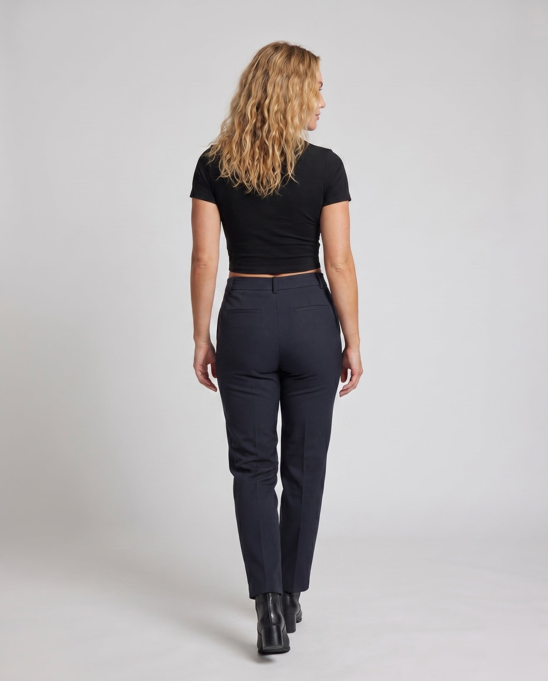 Product 15636496908618 - back_view