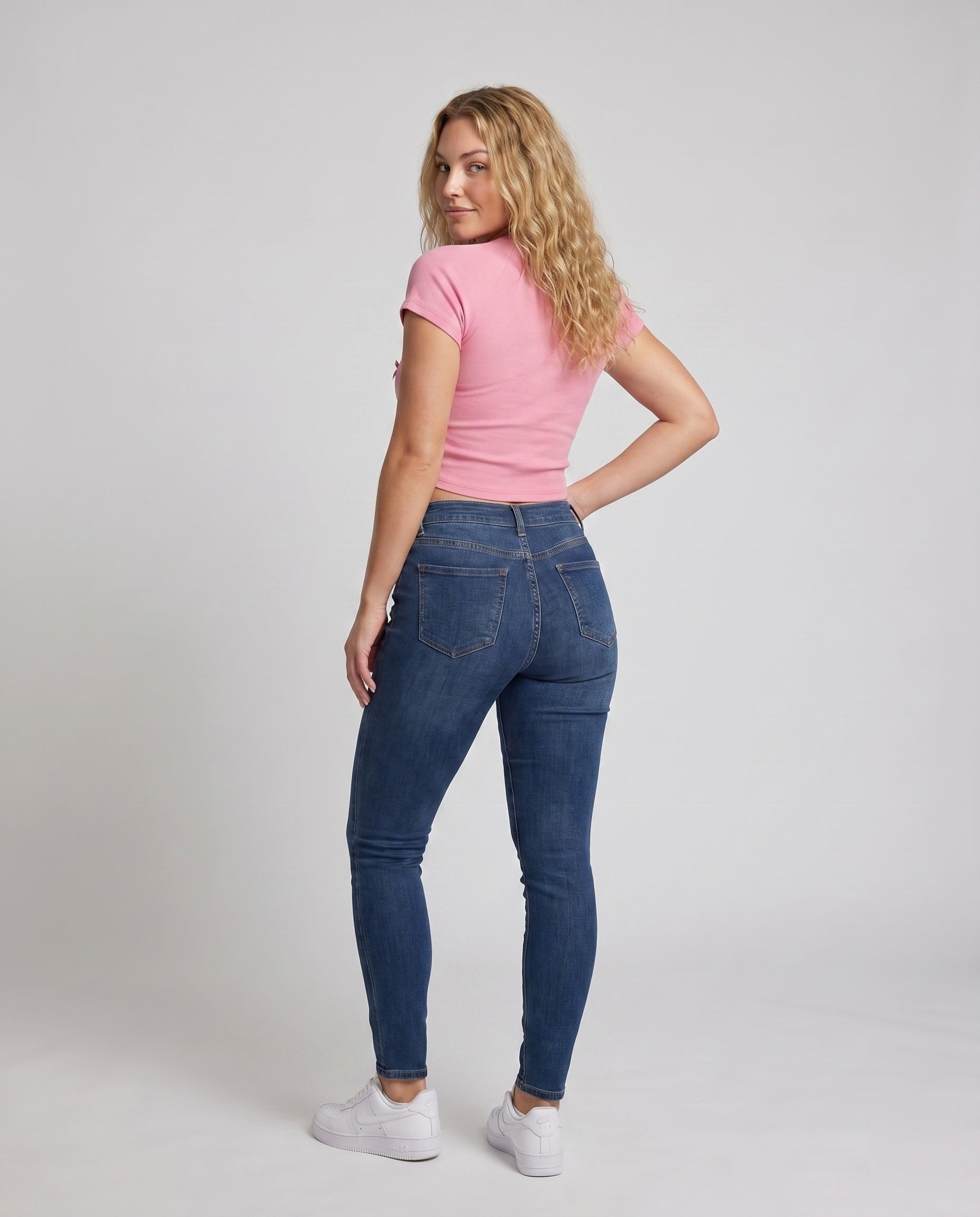 Product 15636497137994 - back_view