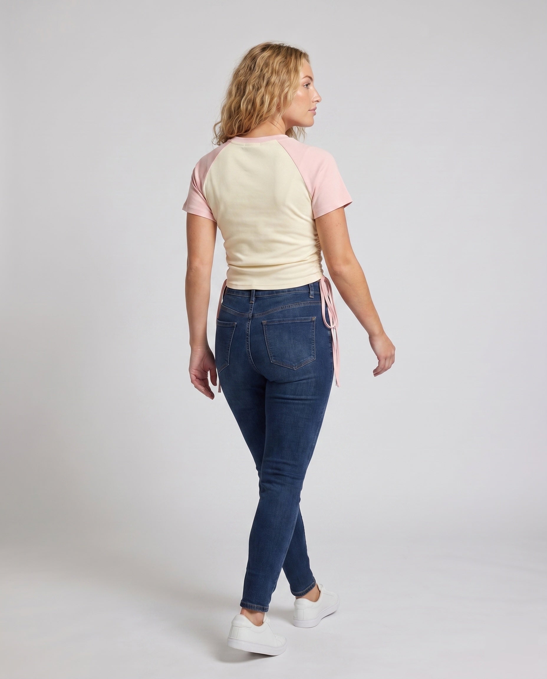 Product 15636497531210 - back_view