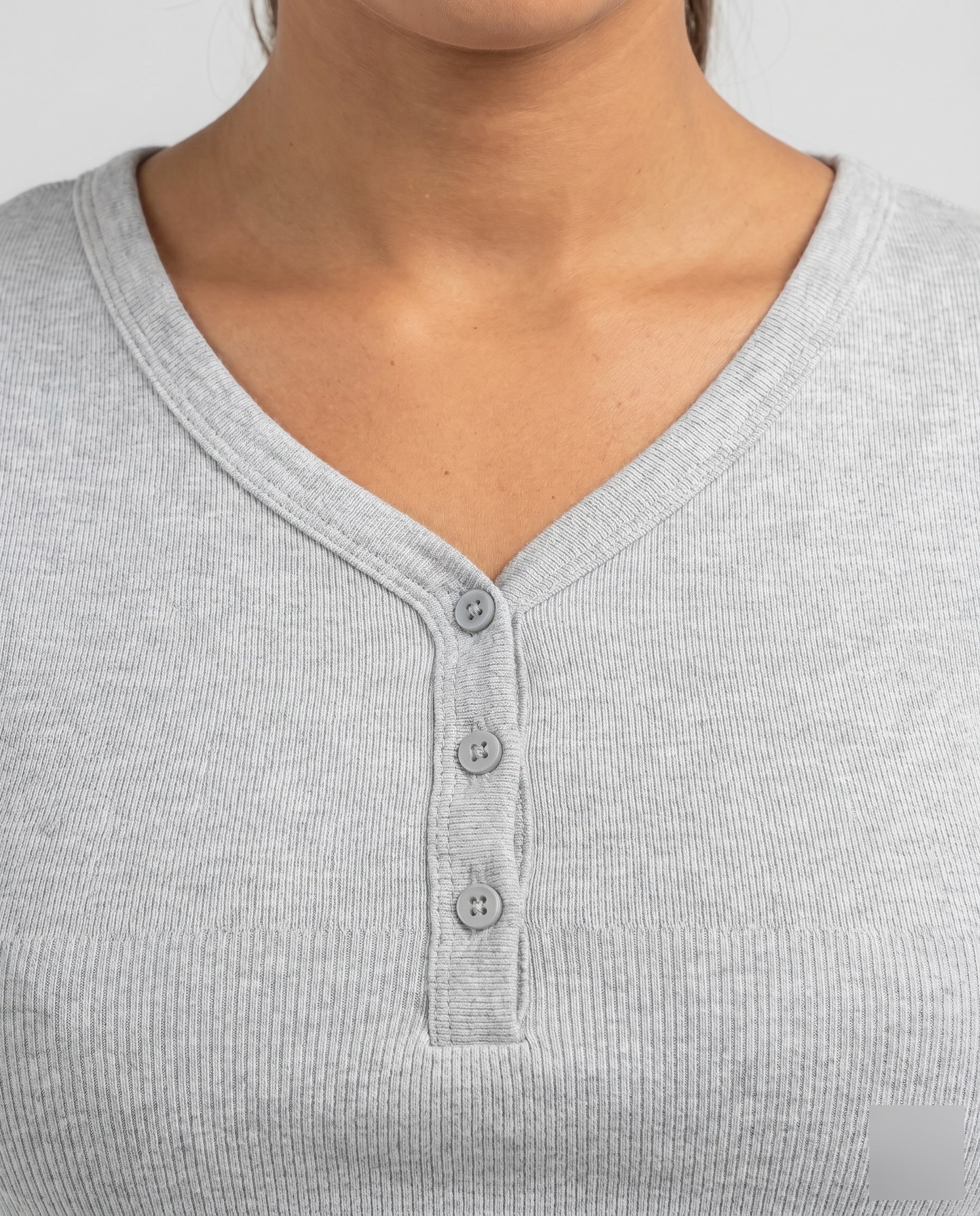 Product 15636498776394 - close_up_detail