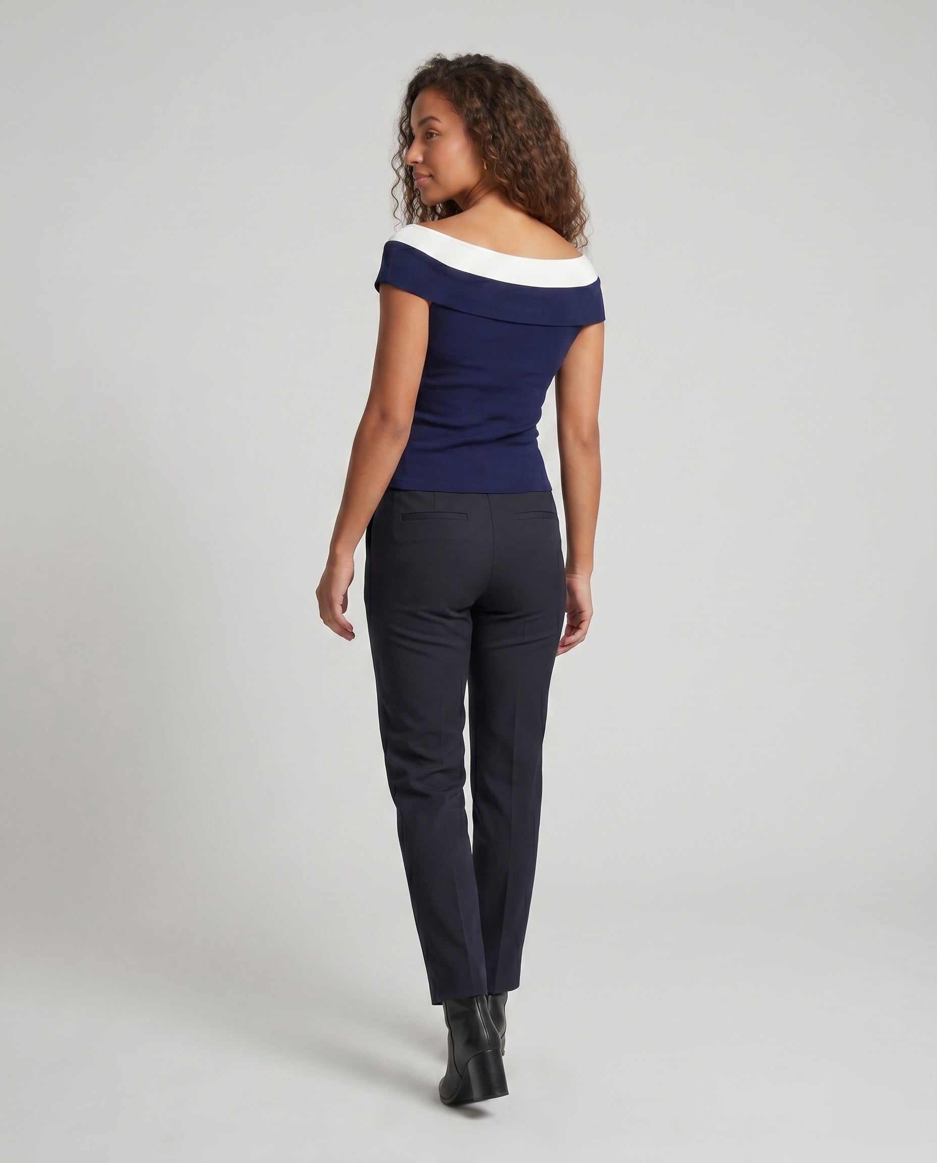 Product 15636501430602 - back_view
