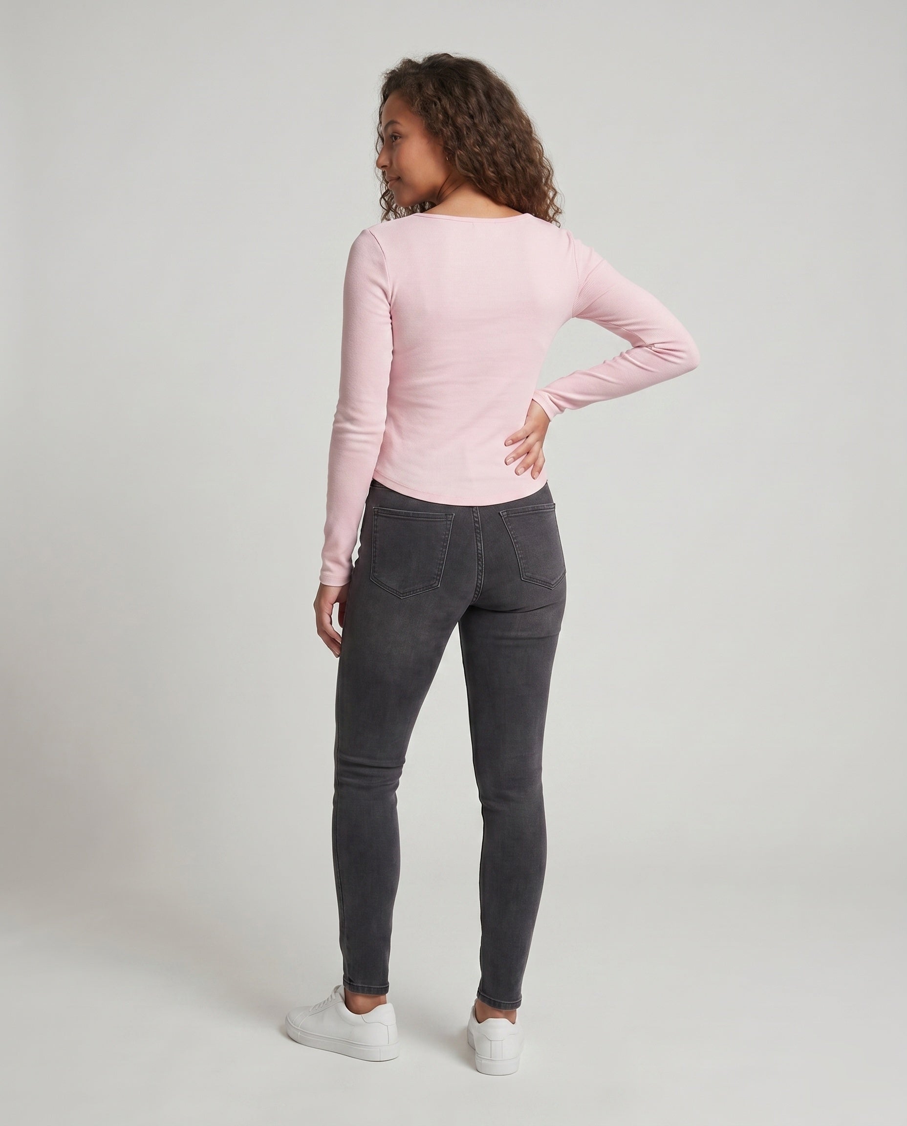 Product 15636502446410 - back_view