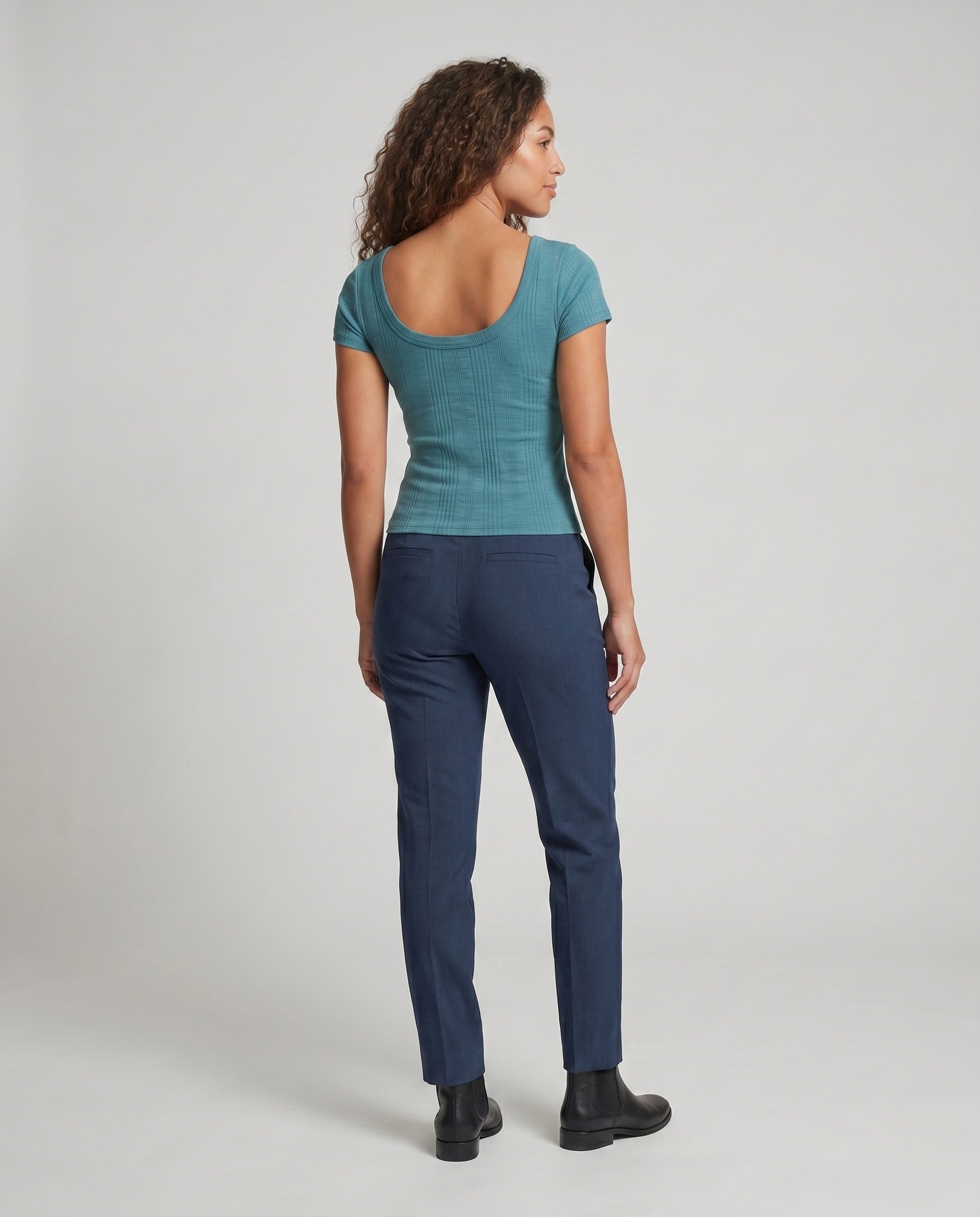 Product 15636505395530 - back_view