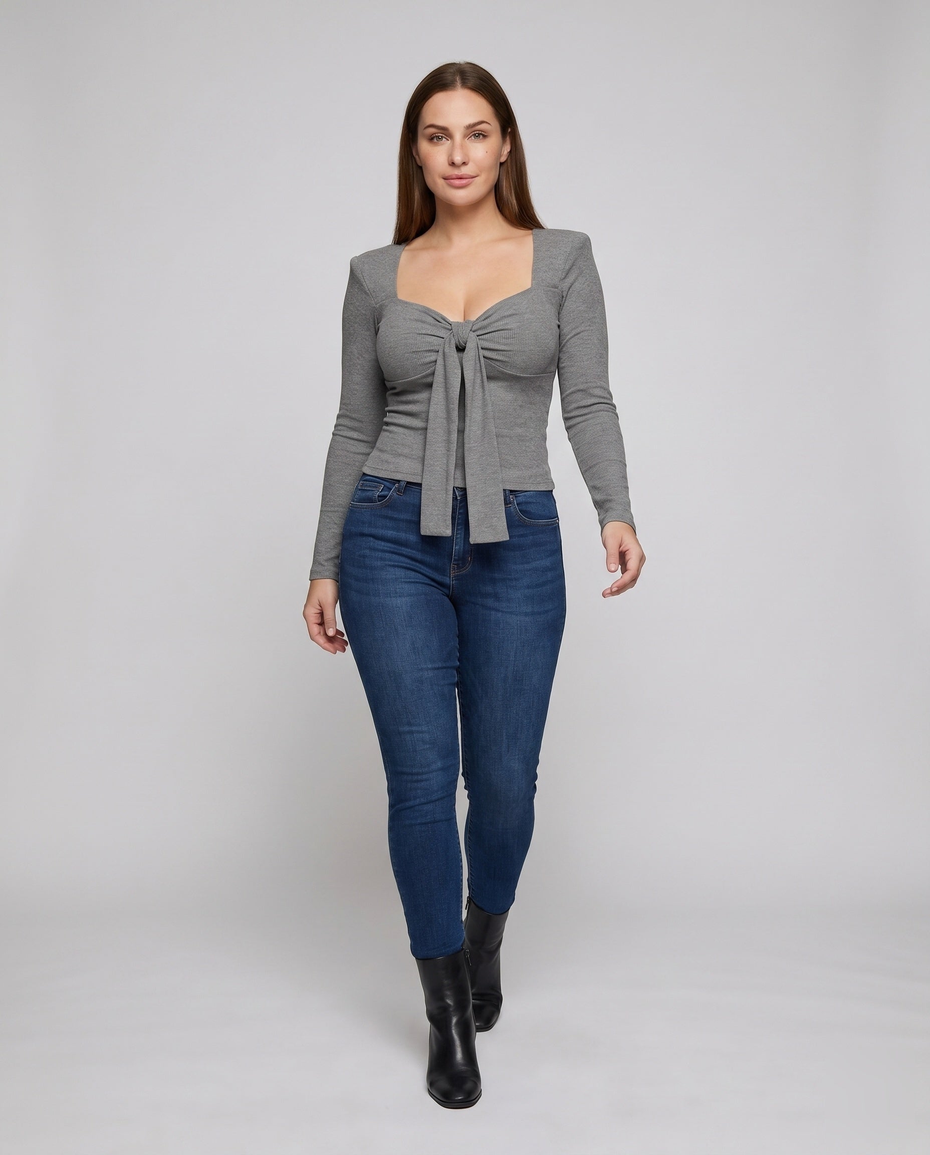 Product 15636506181962 - full_body_front