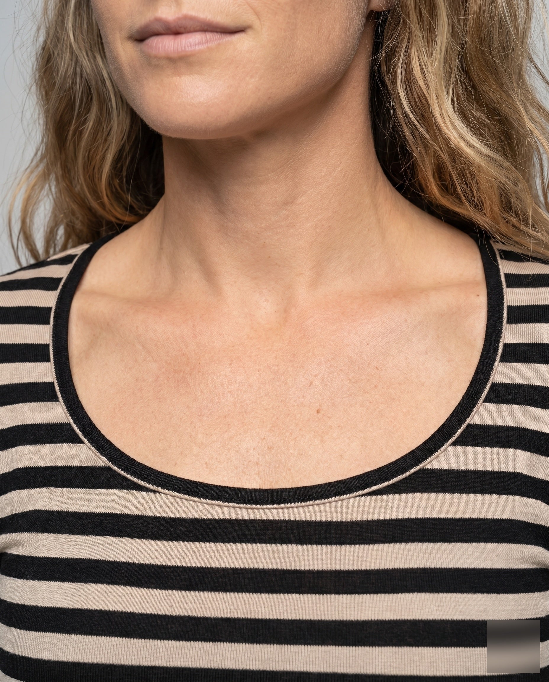 Product 15636507165002 - close_up_detail