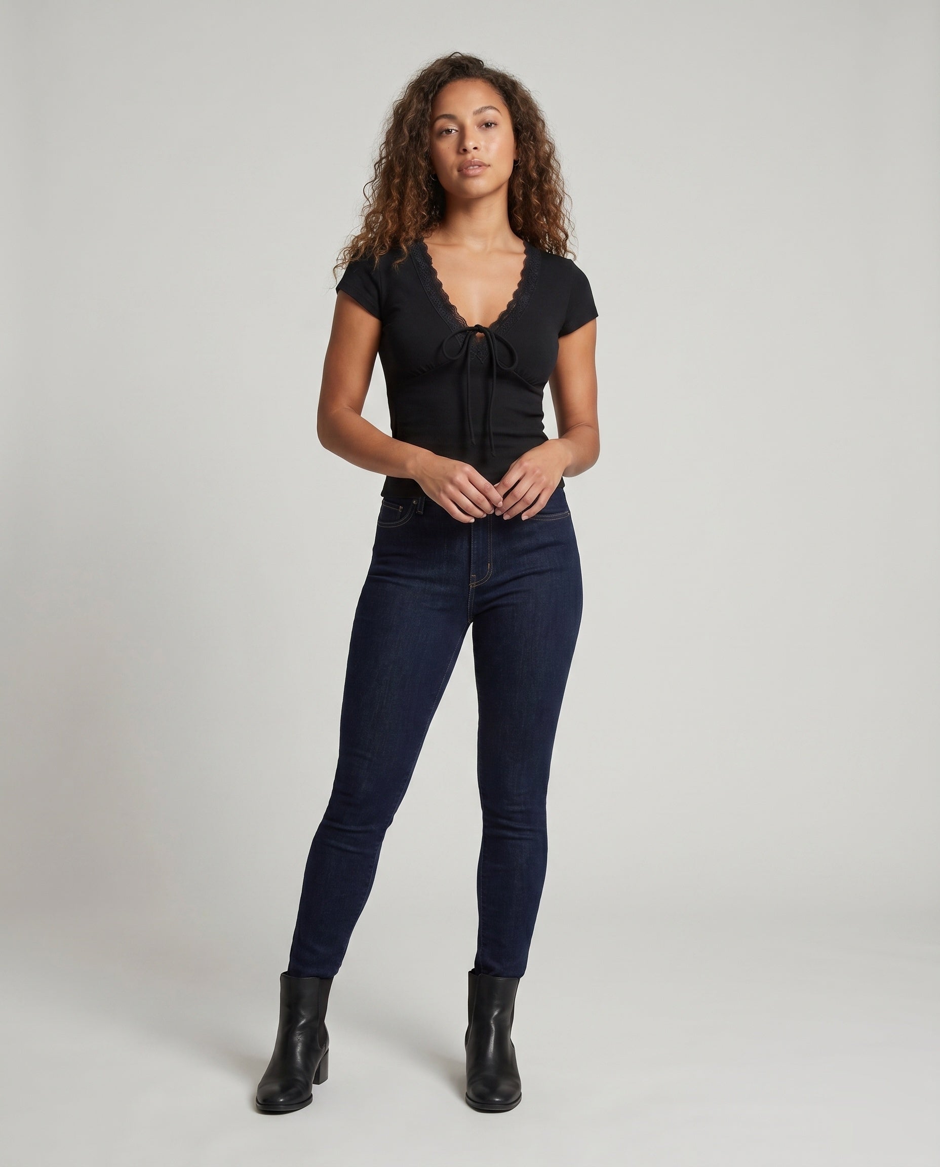 Product 15636508672330 - full_body_front