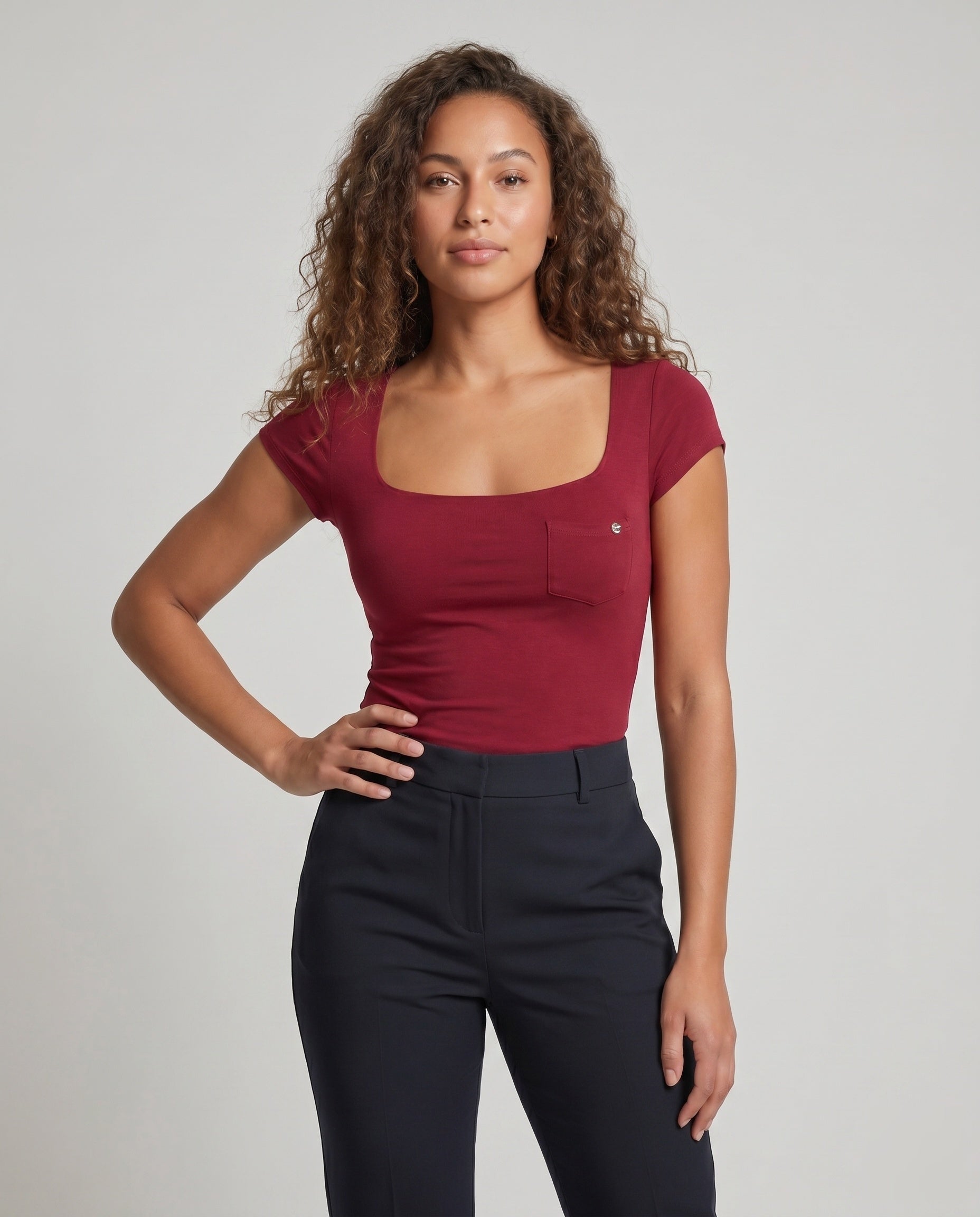 Product 15636509557066 - upper_body