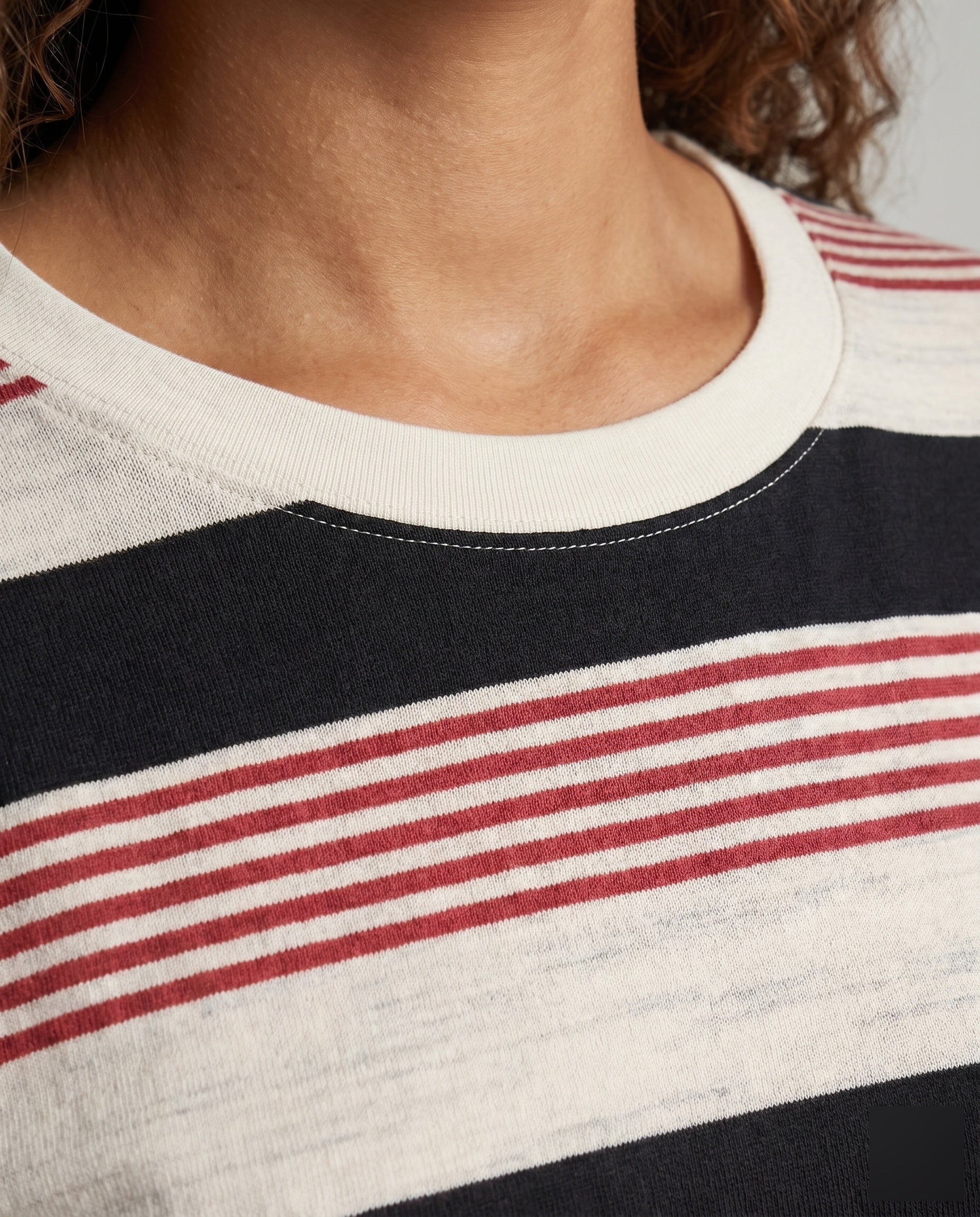 Product 15636511424842 - close_up_detail