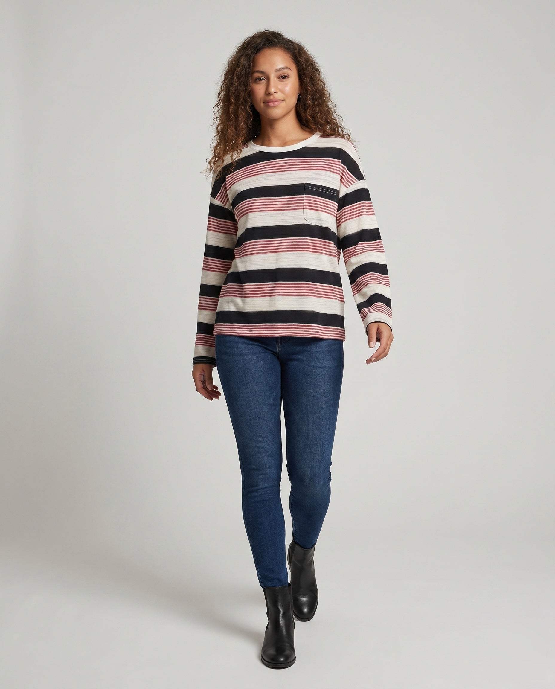 Product 15636511424842 - full_body_front