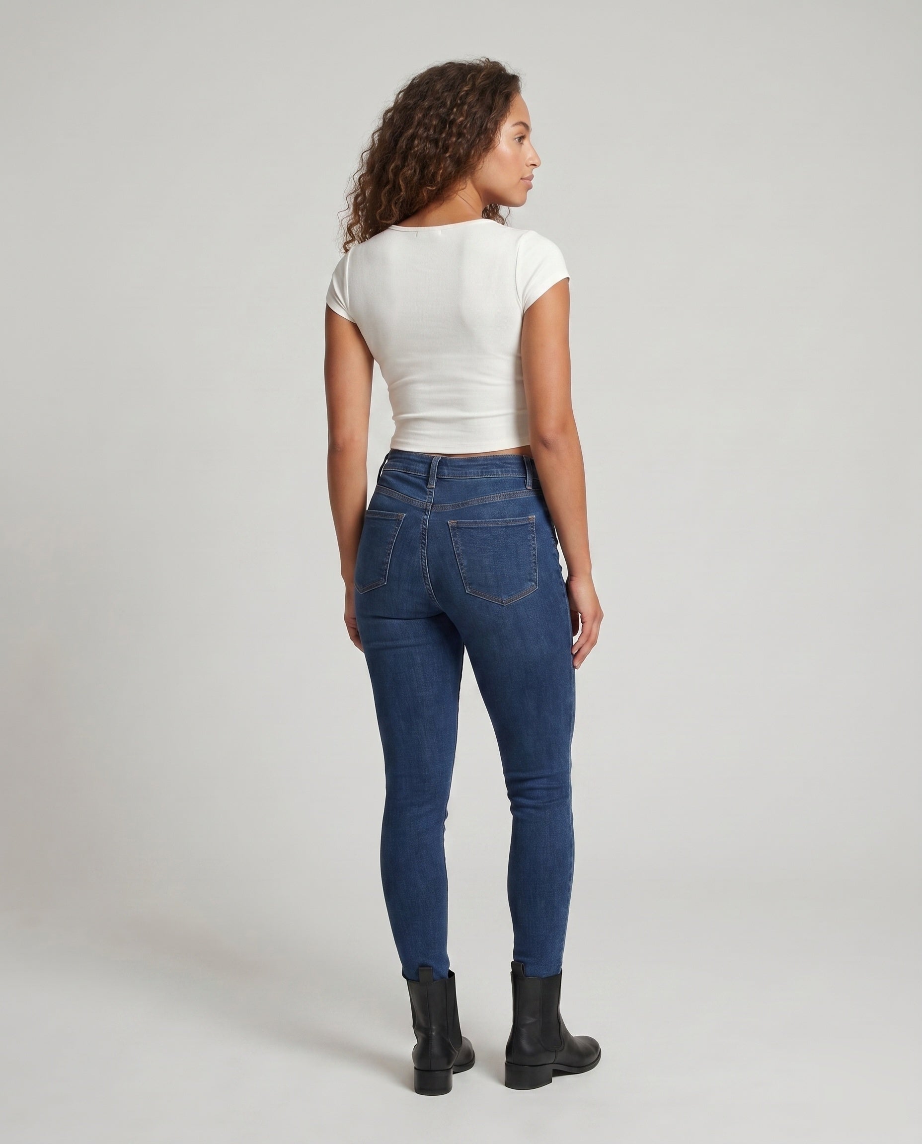 Product 15636511719754 - back_view