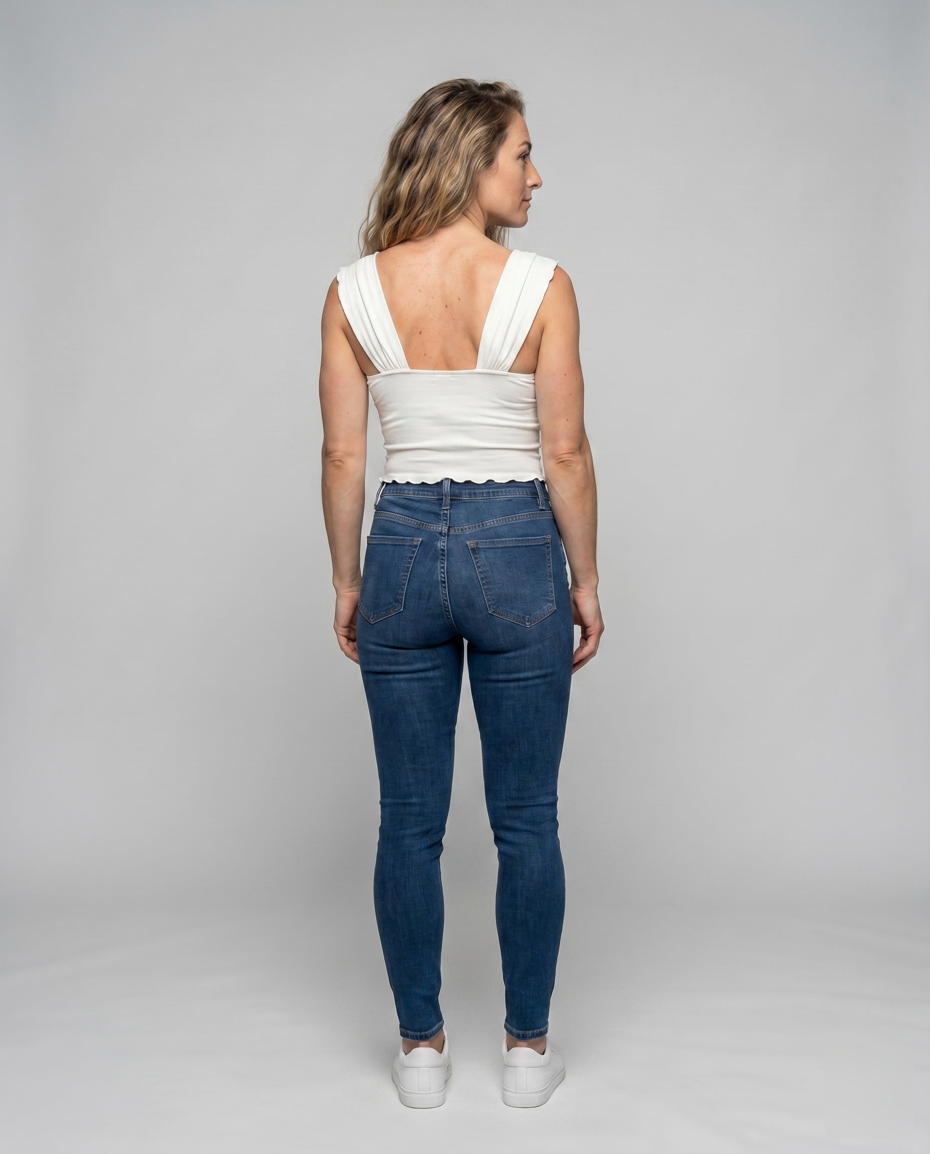 Product 15636512407882 - back_view