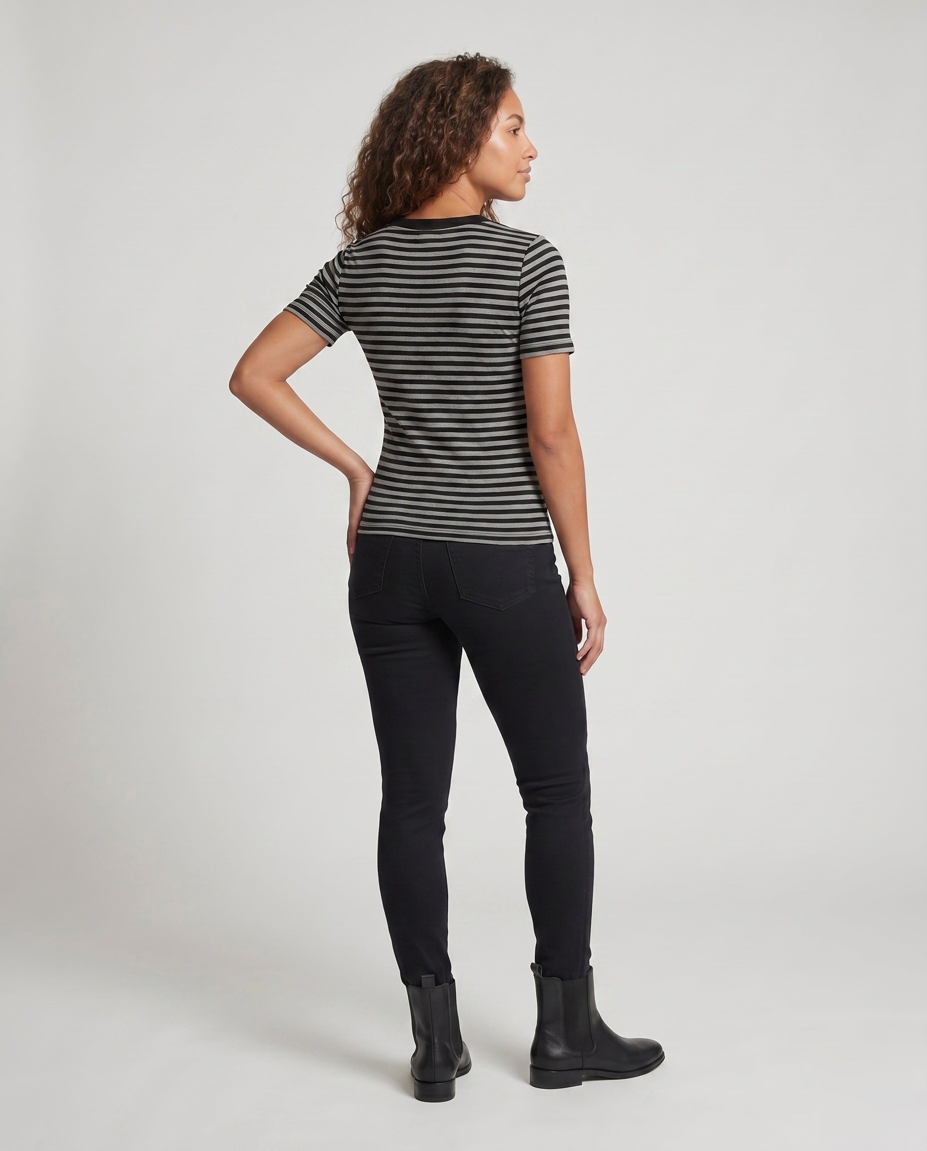 Product 15636513456458 - back_view