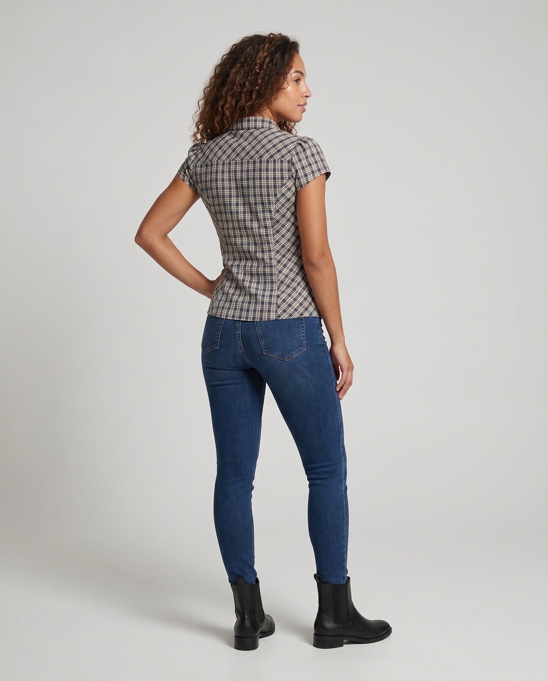 Product 15636513521994 - back_view