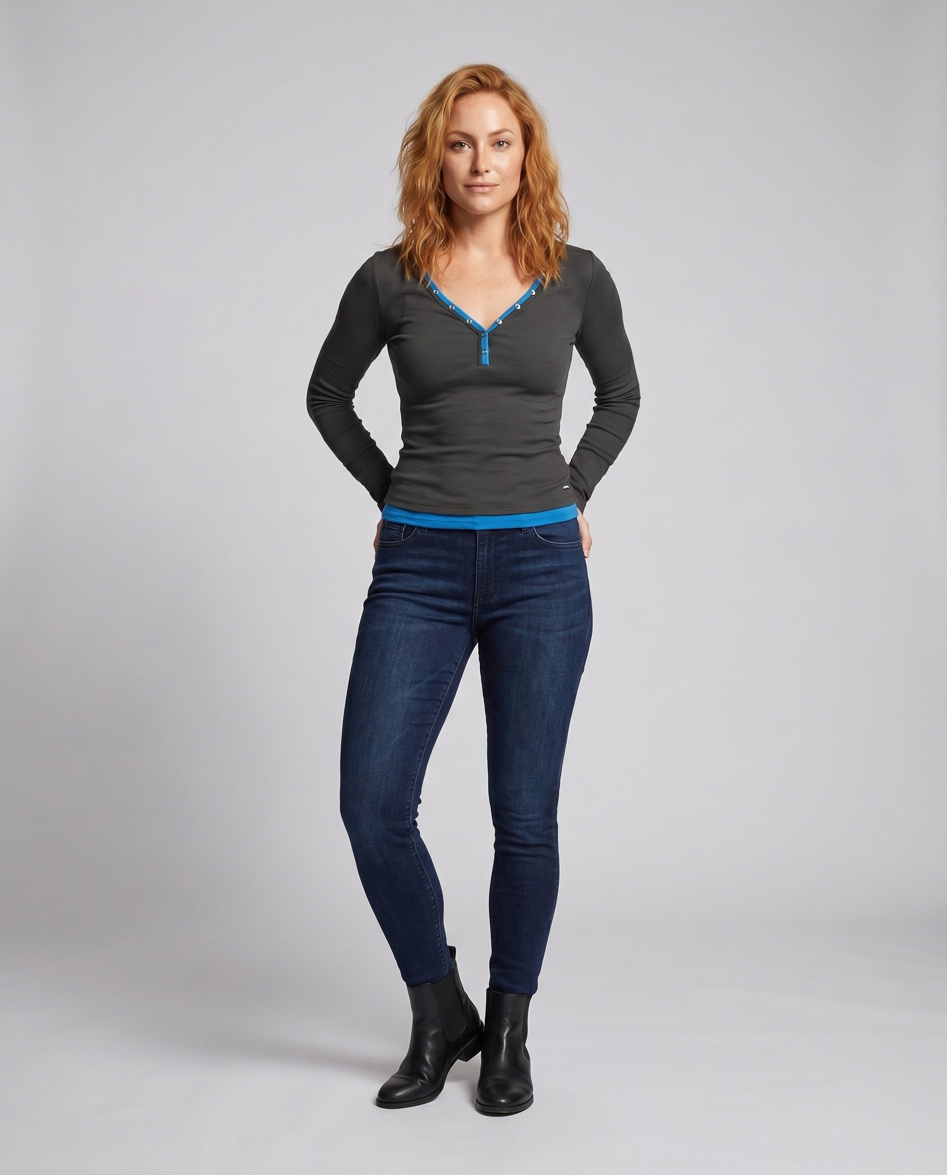 Product 15636514865482 - full_body_front
