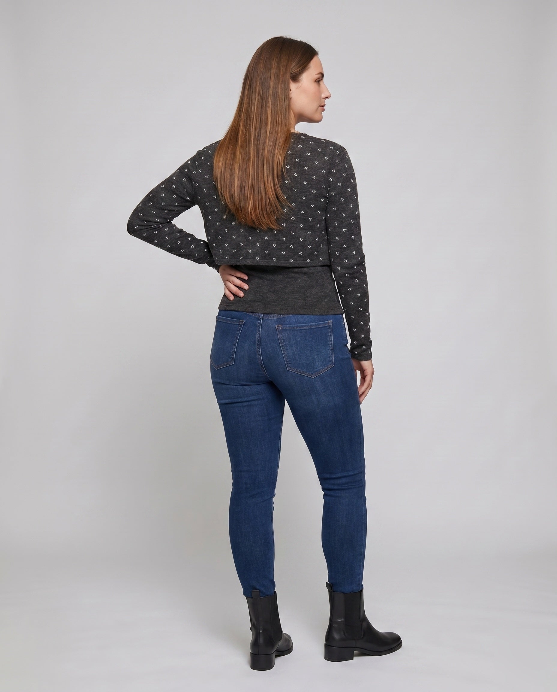 Product 15636515553610 - back_view