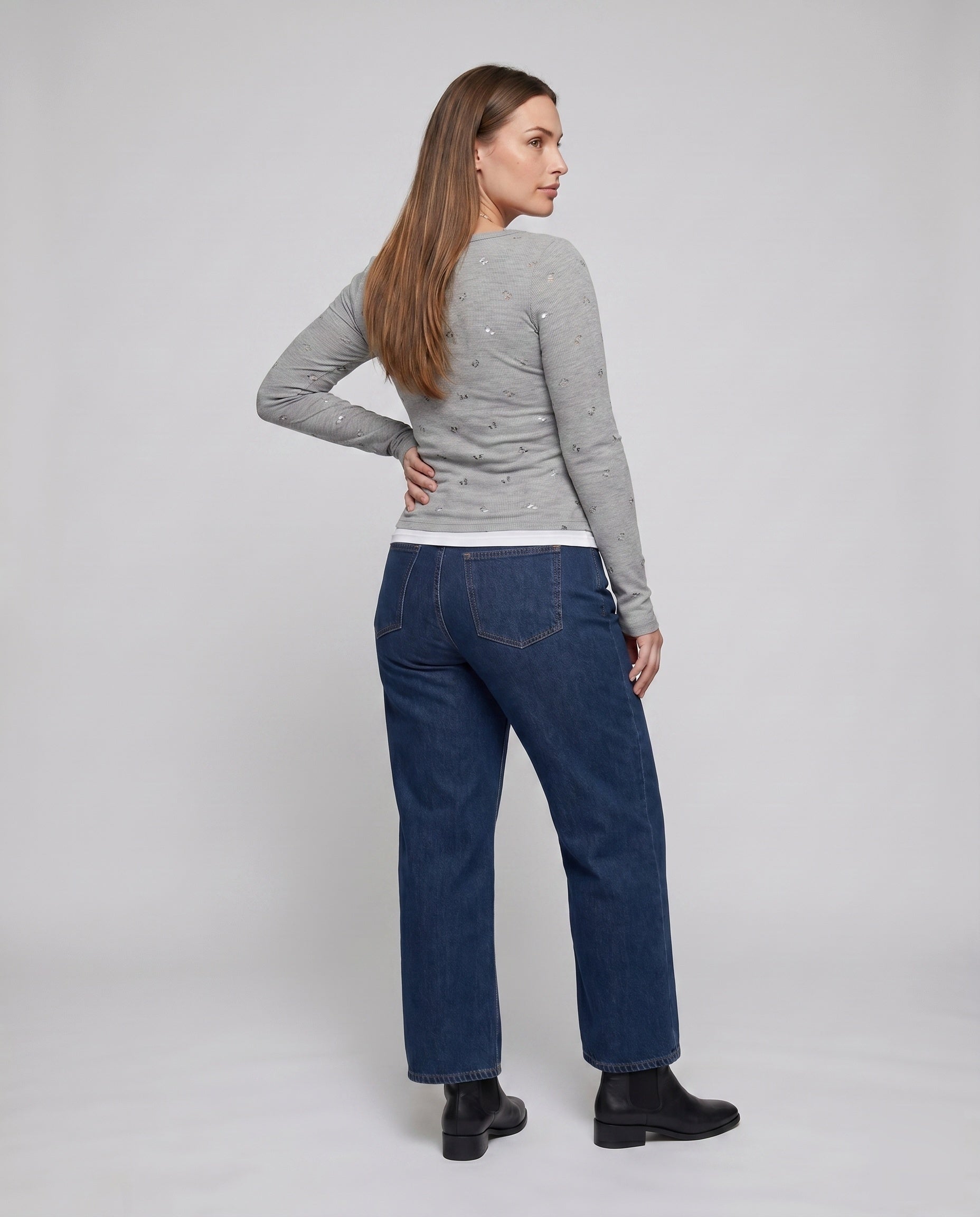 Product 15636515815754 - back_view