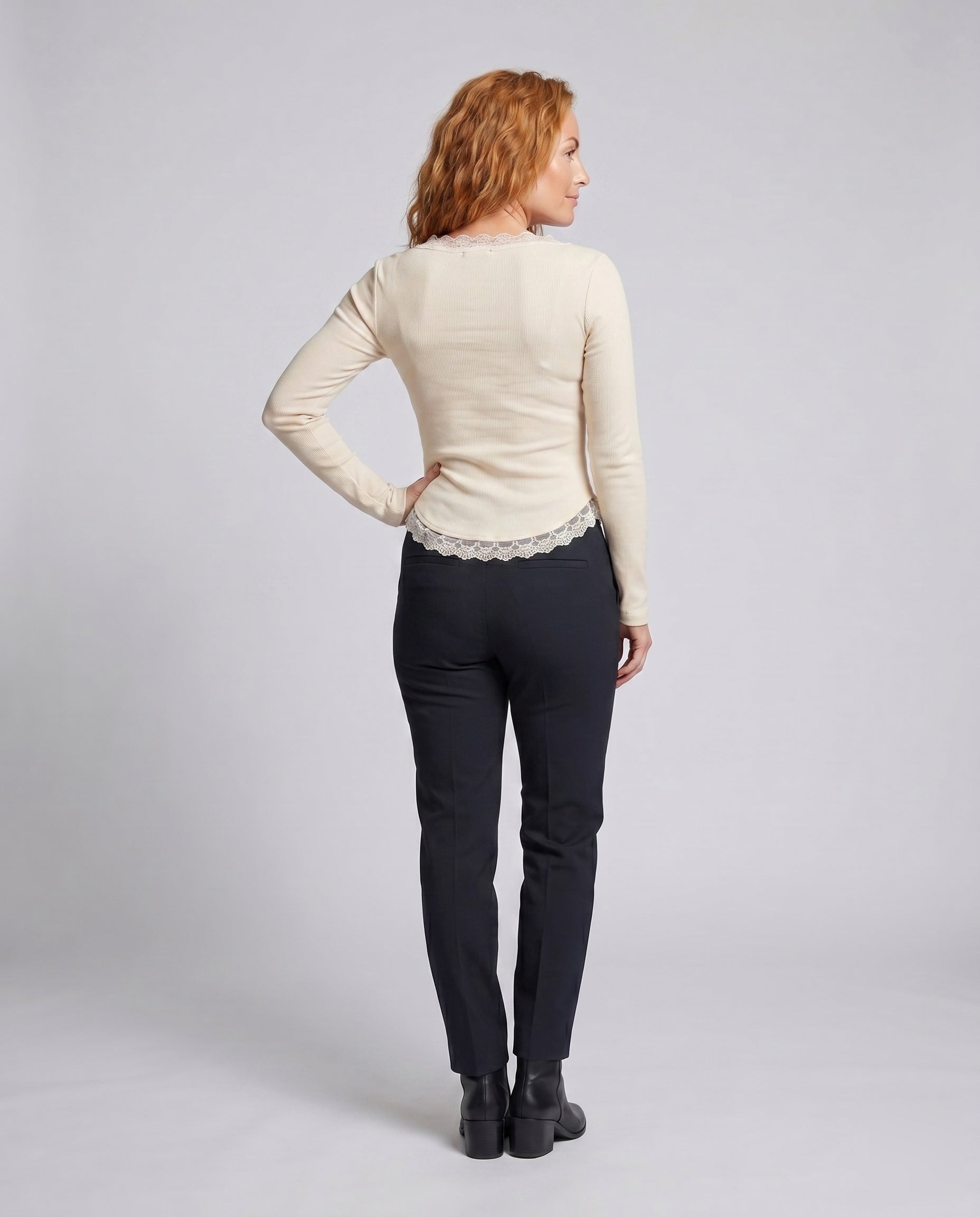Product 15636516110666 - back_view