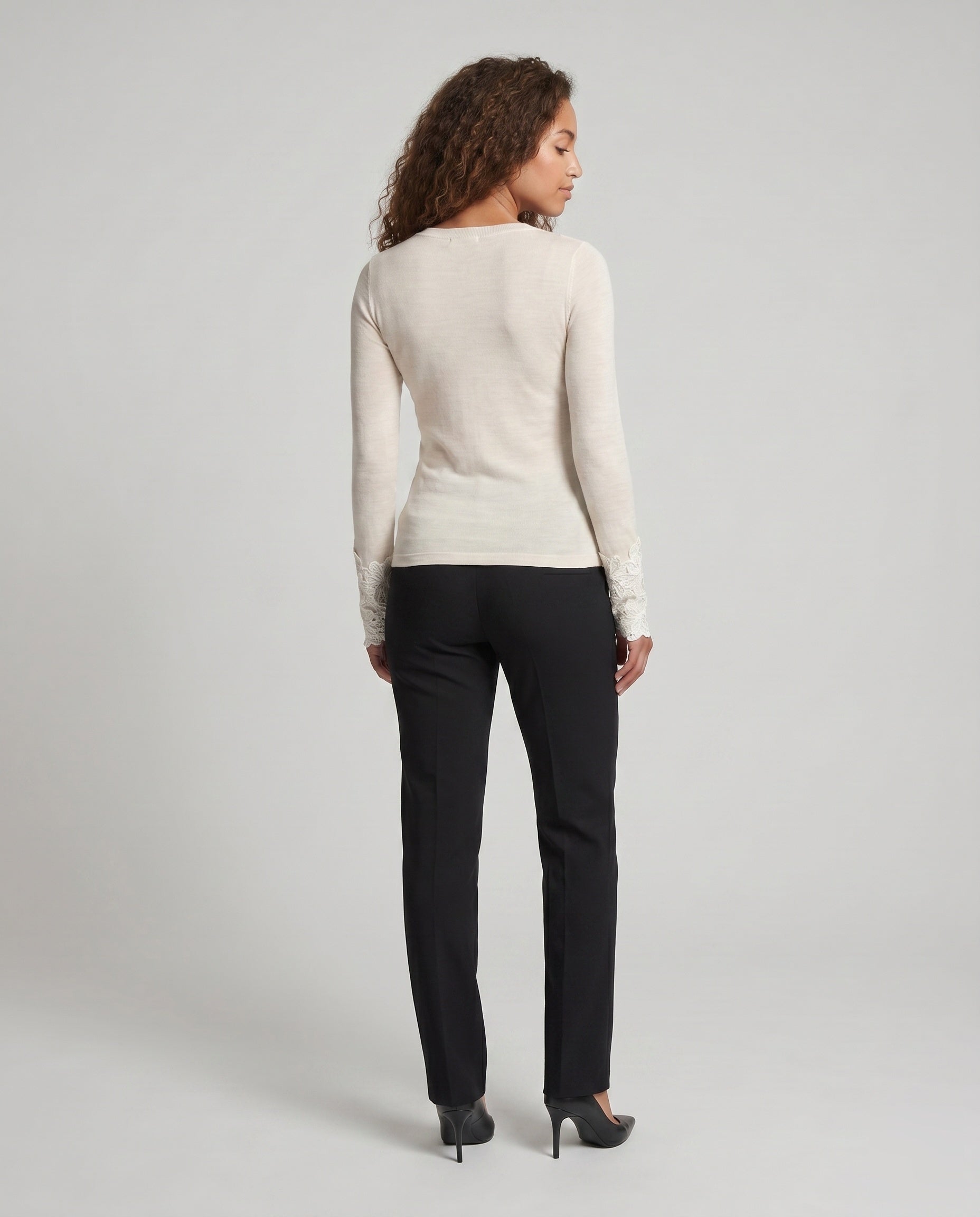 Product 15636516897098 - back_view