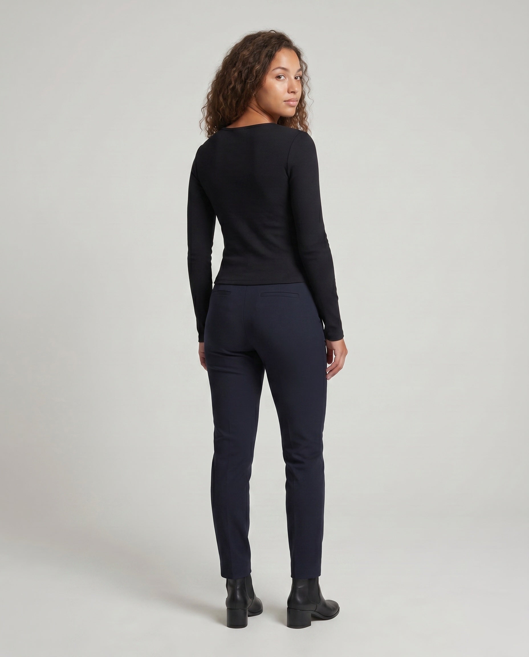 Product 15636517060938 - back_view