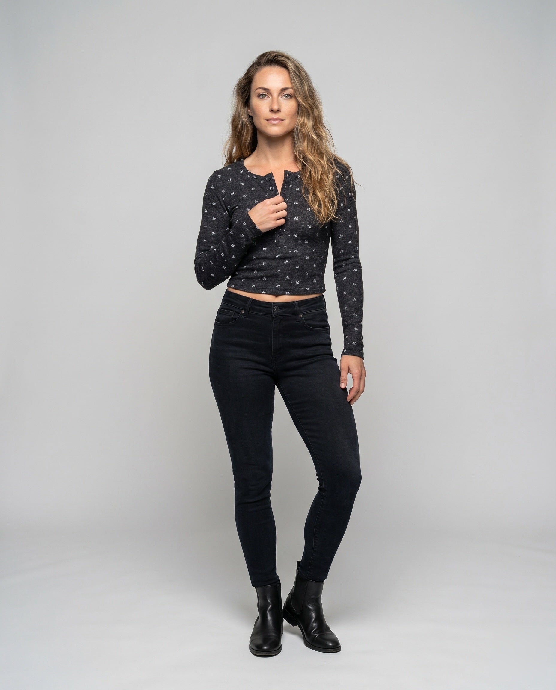 Product 15636518306122 - full_body_front