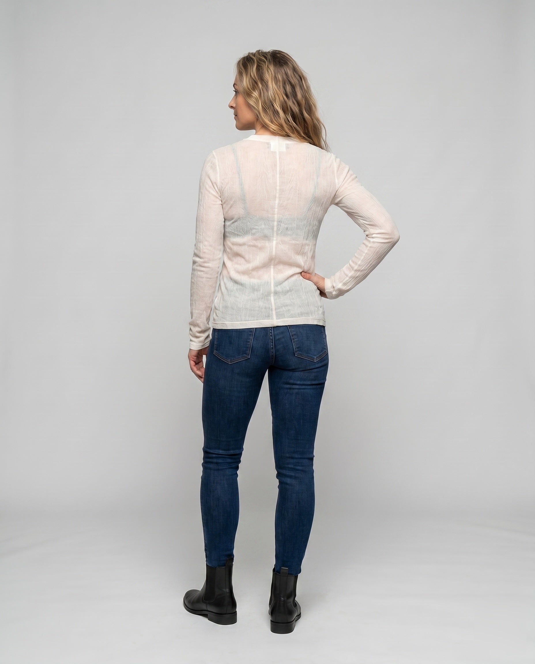 Product 15636518371658 - back_view